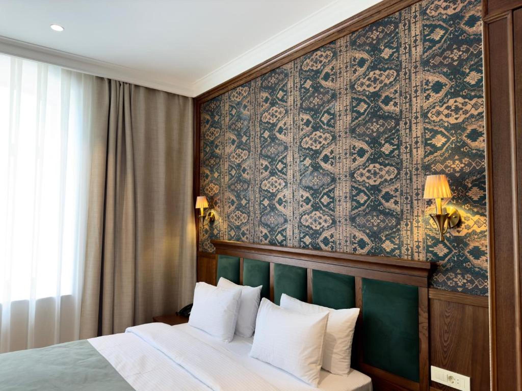 Double or Twin Deluxe with Balcony