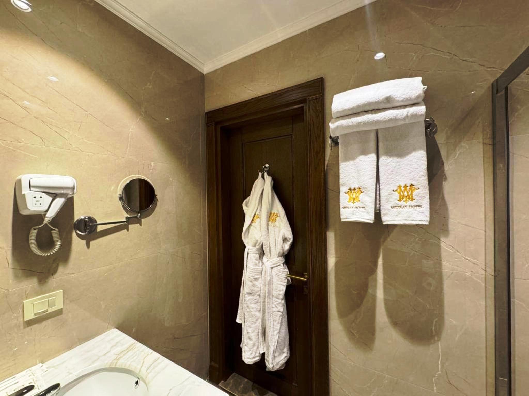 Double or Twin Deluxe with Balcony