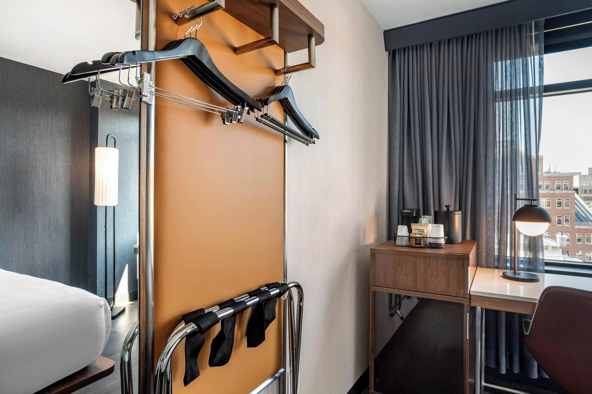 Double Two Queen Beds