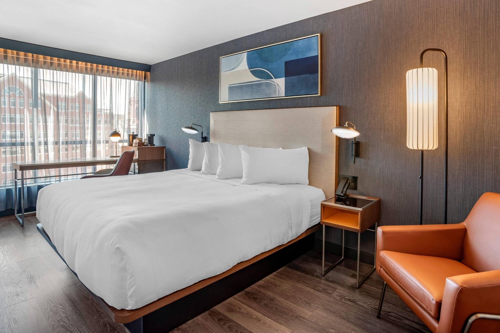 Double King Size Bed