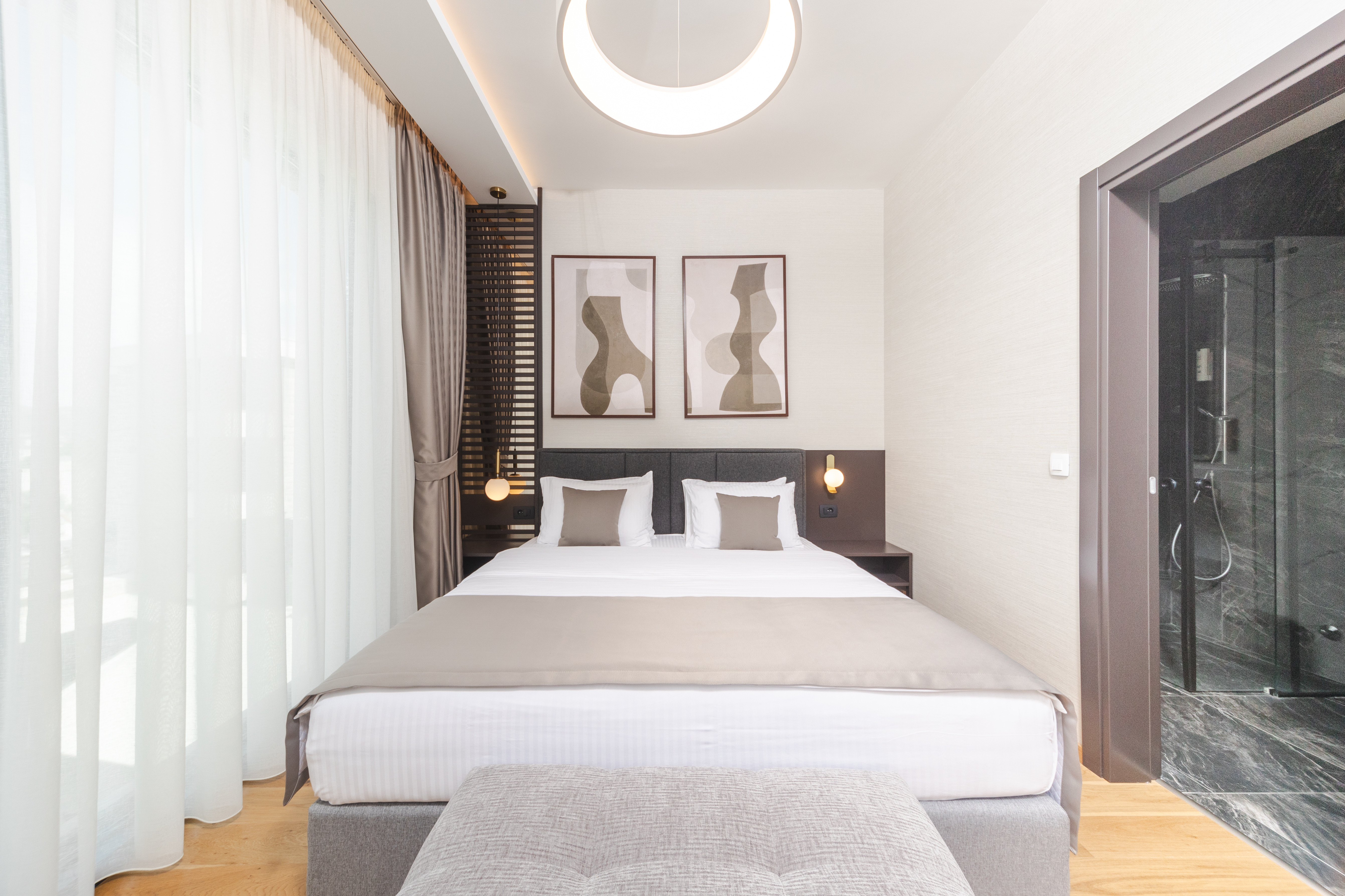 Double or Twin Standard