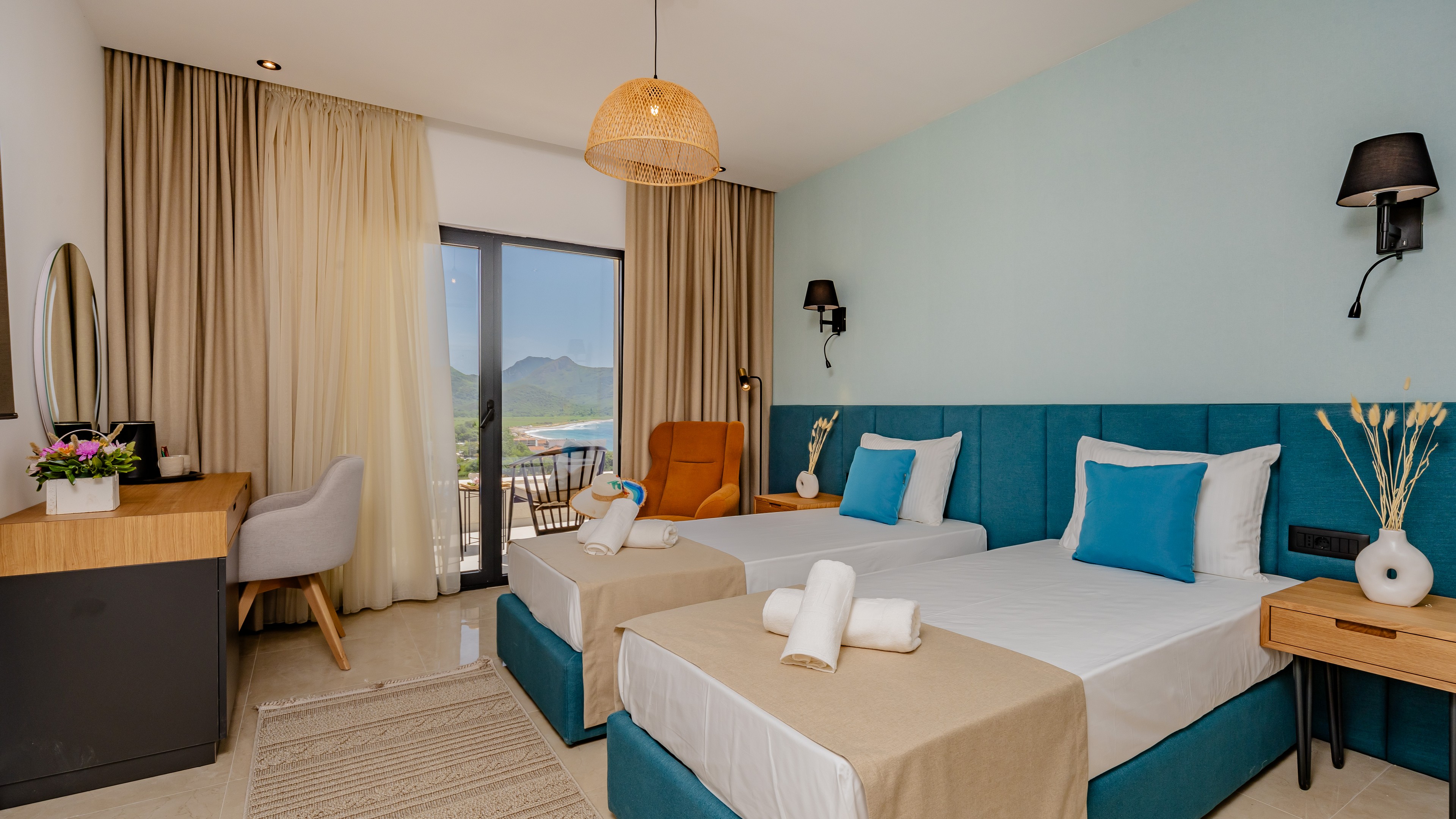 Double or Twin Sea View