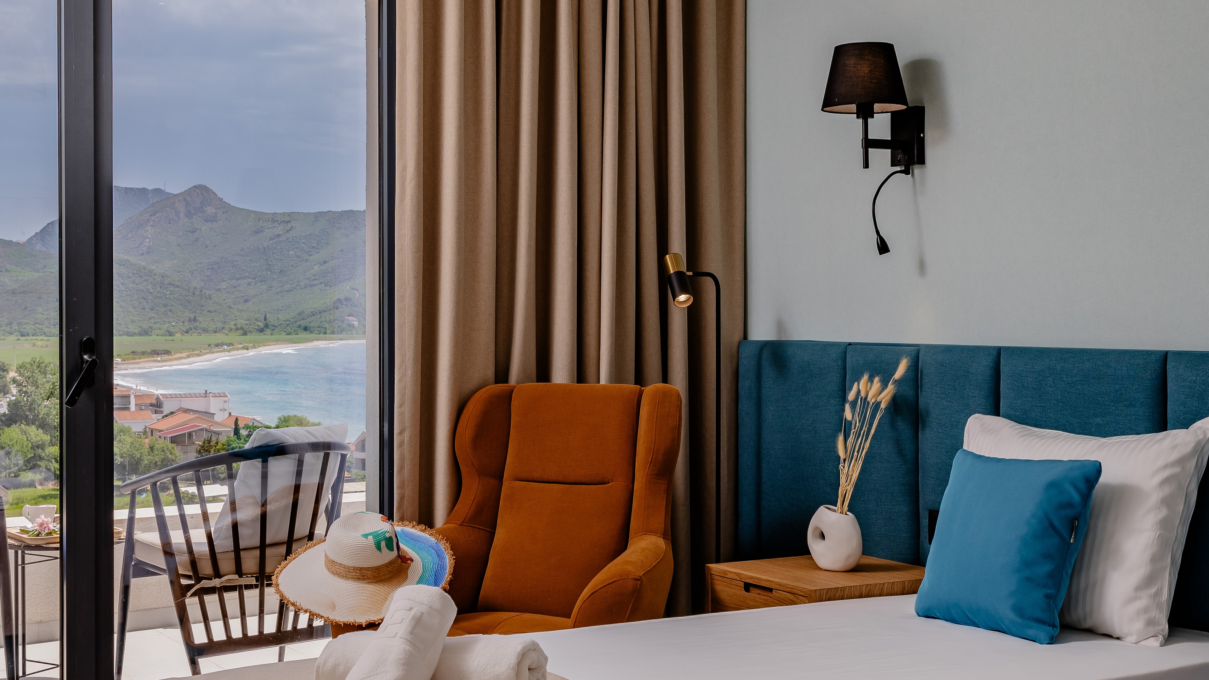 Double or Twin Sea View