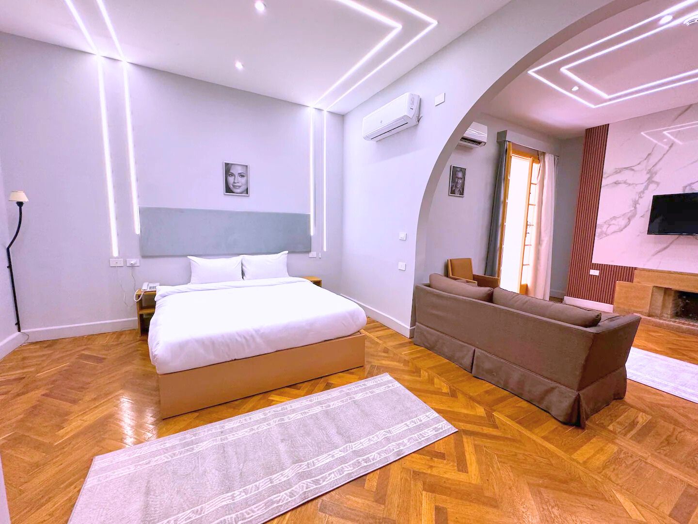 Suite King Bed One Bedroom 