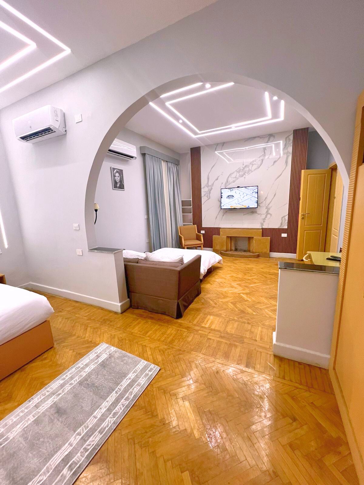 Suite King Bed One Bedroom 