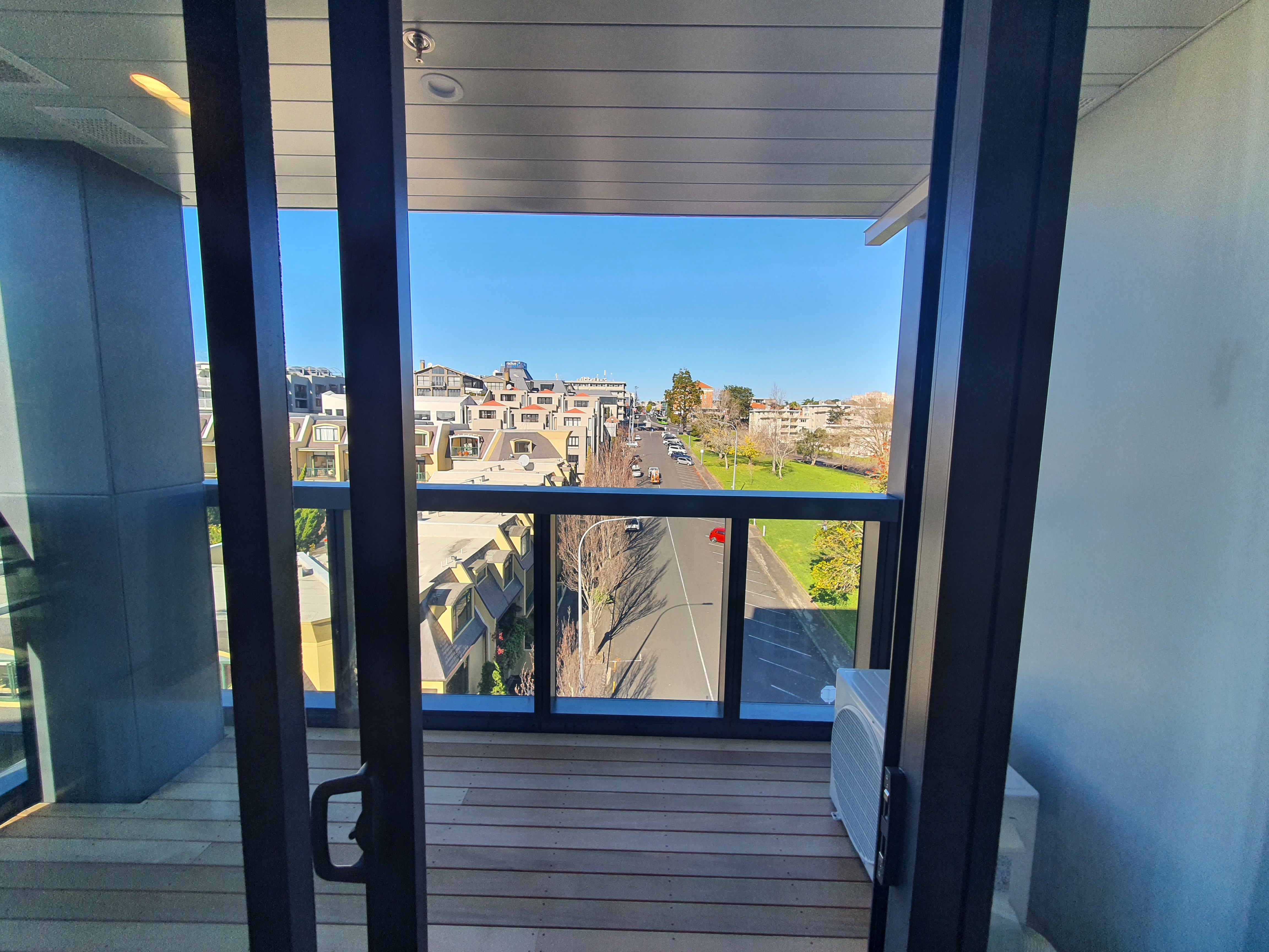 Apartment King Size Bed