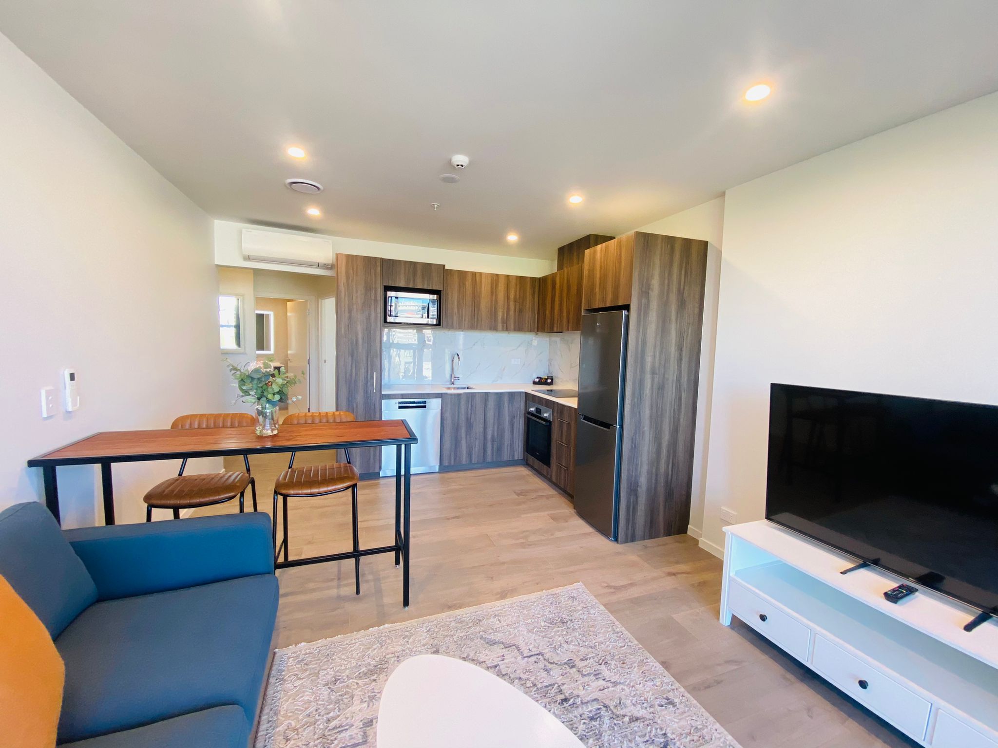 Apartment King Size Bed