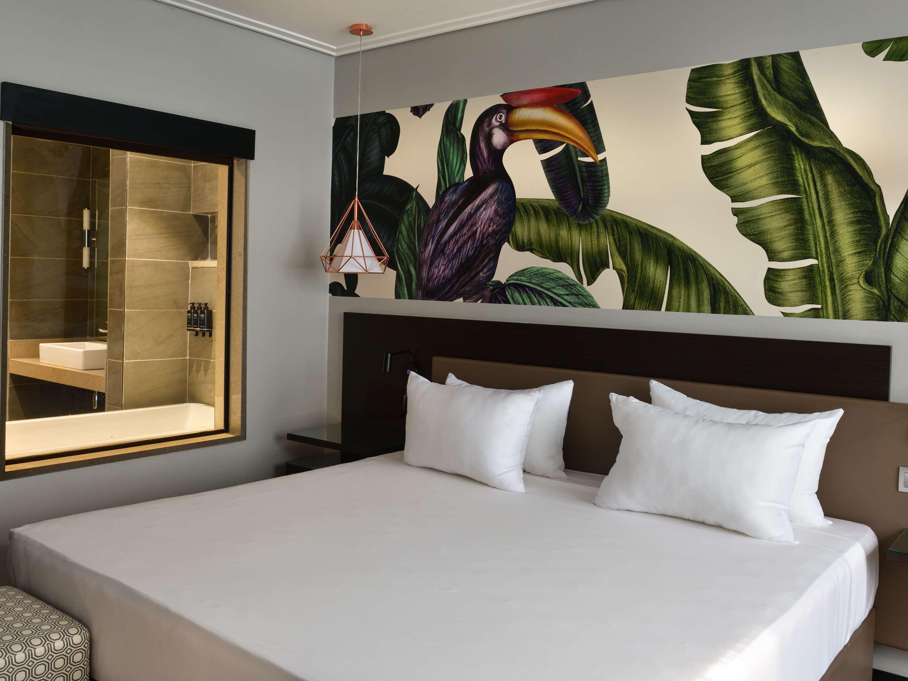 Double Superior King Bed