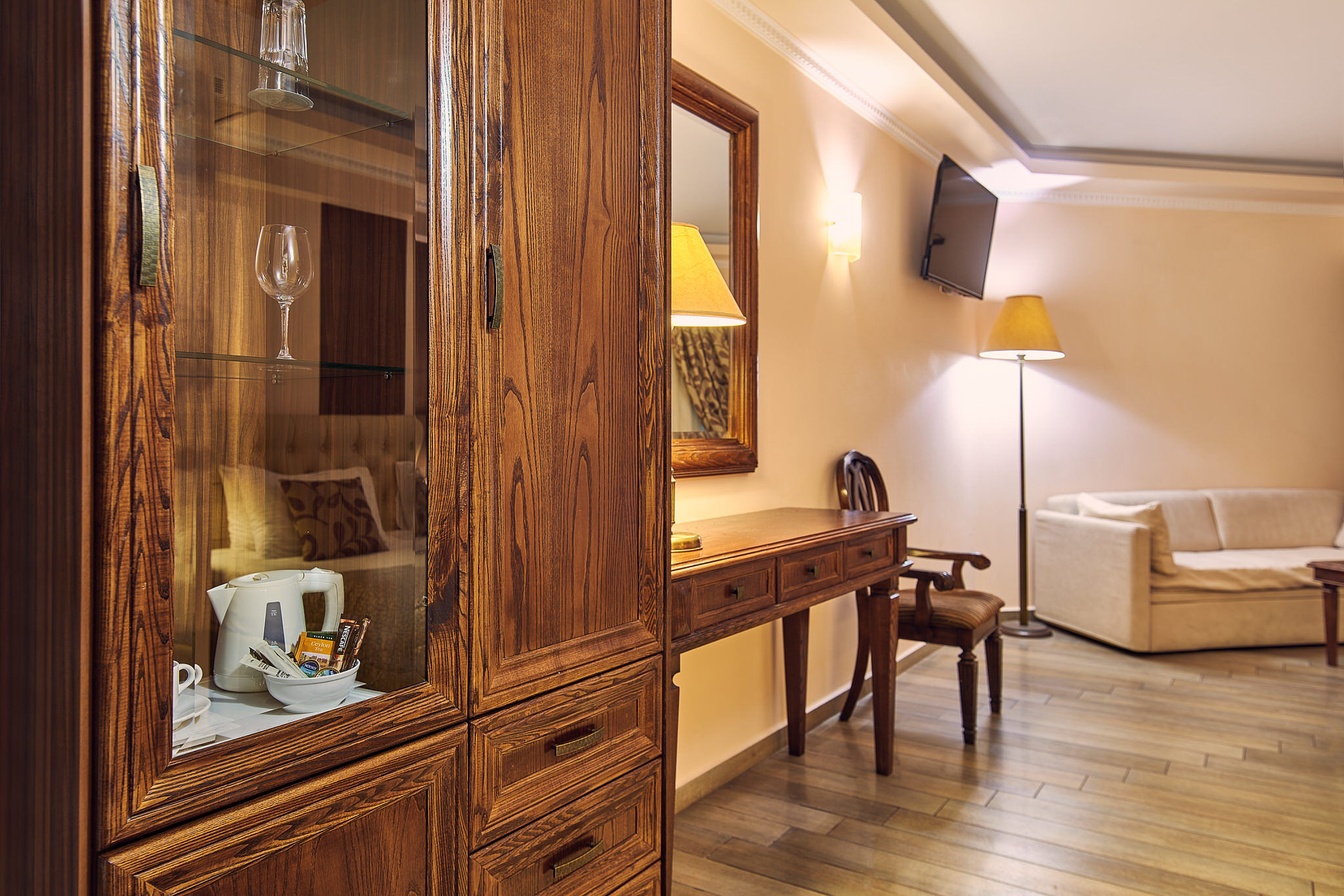 Junior Suite Pool View