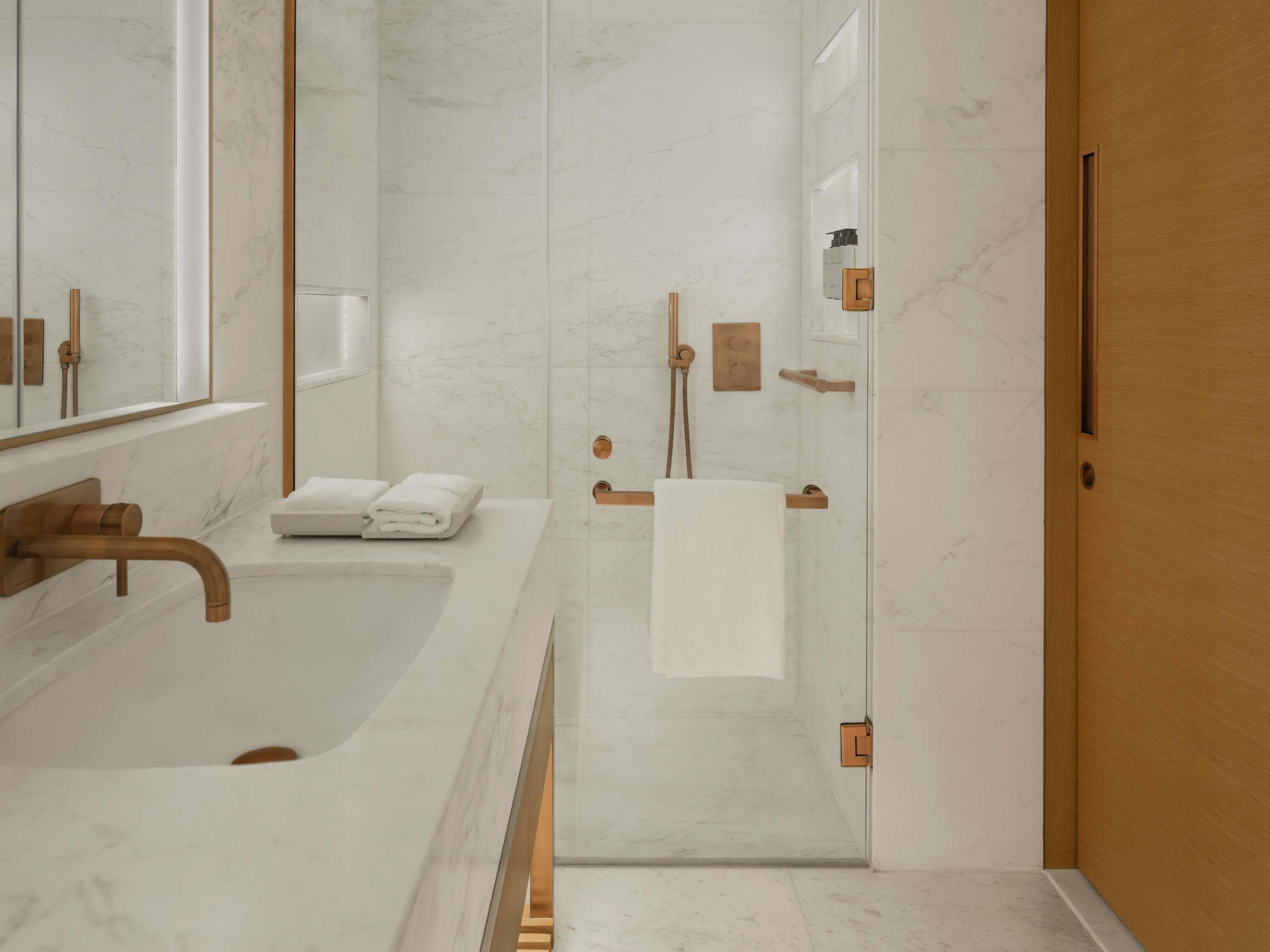 Twin Guest Room Resort View