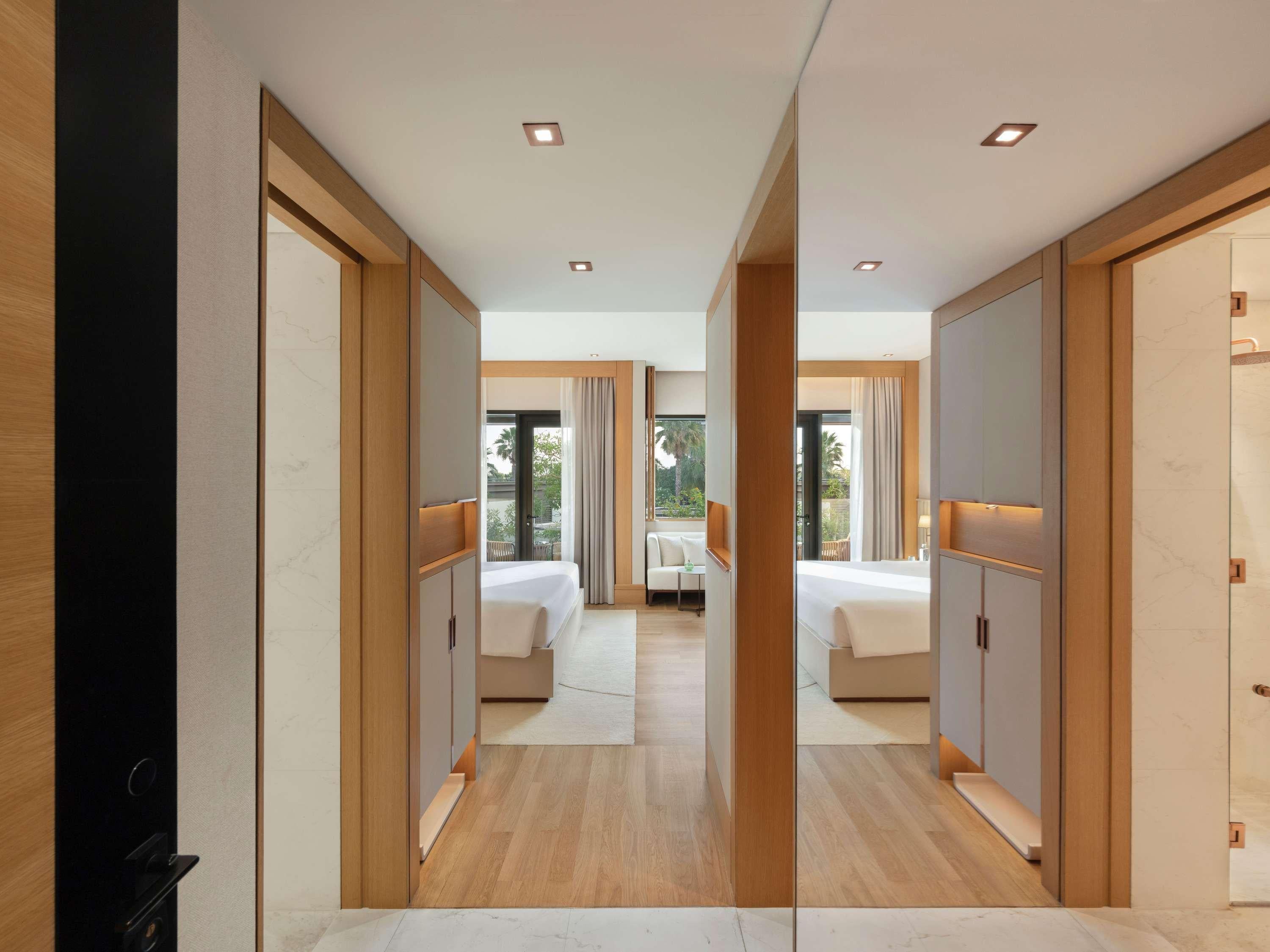 Twin Guest Room Resort View