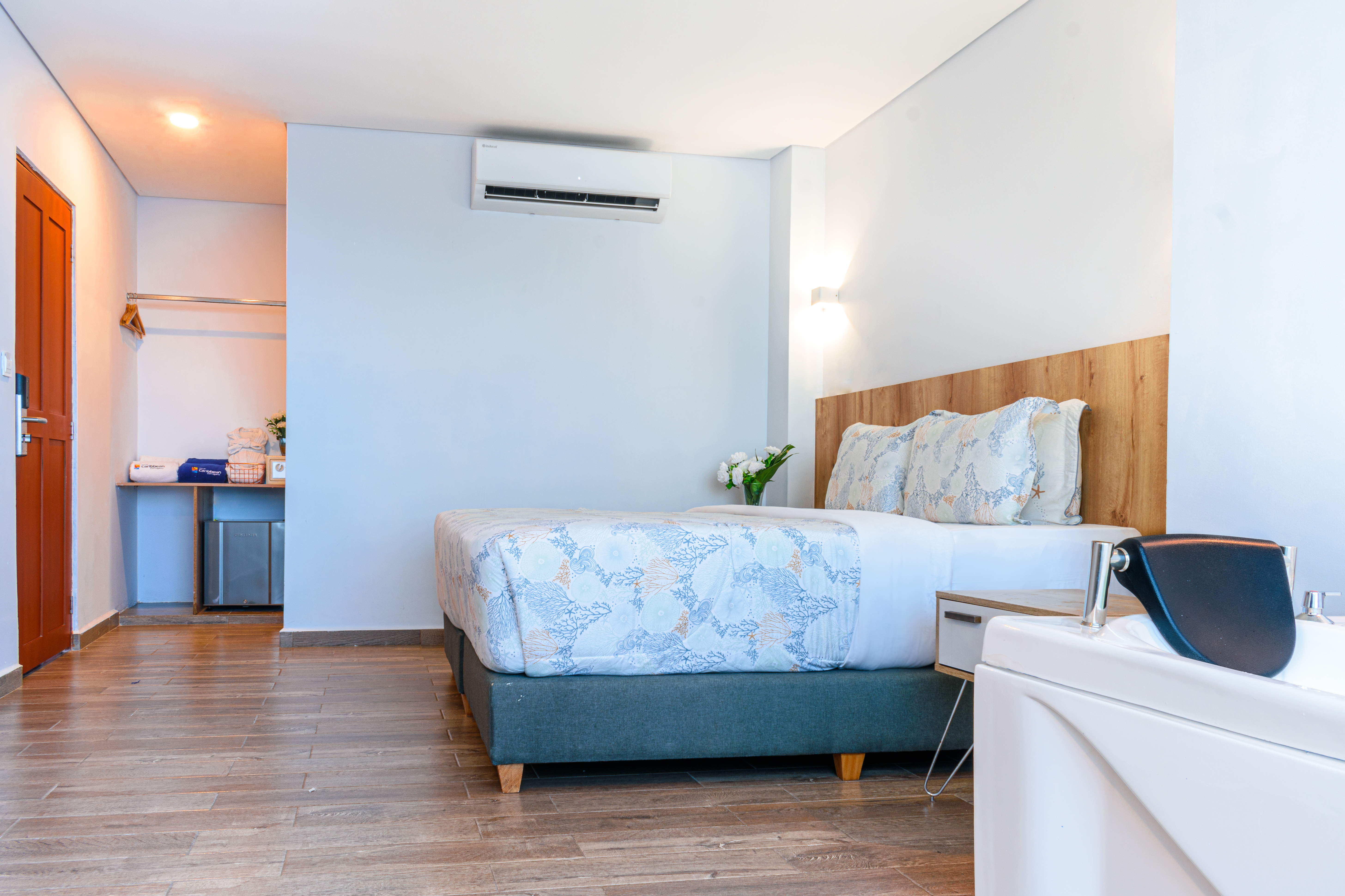 Double or Twin with Jacuzzi