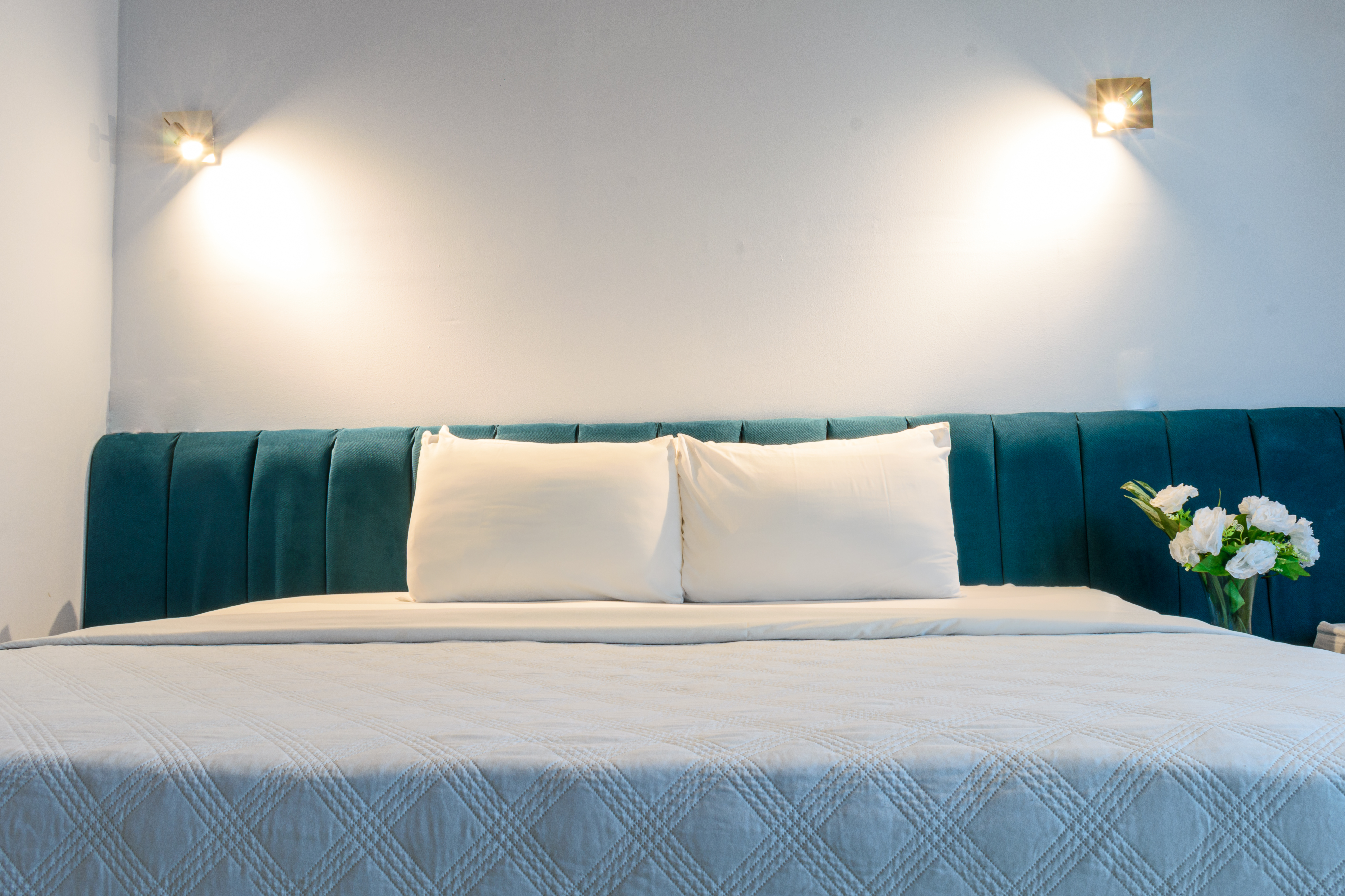 Triple Classic with Balcony