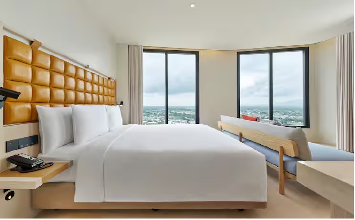 Studio King Size Bed