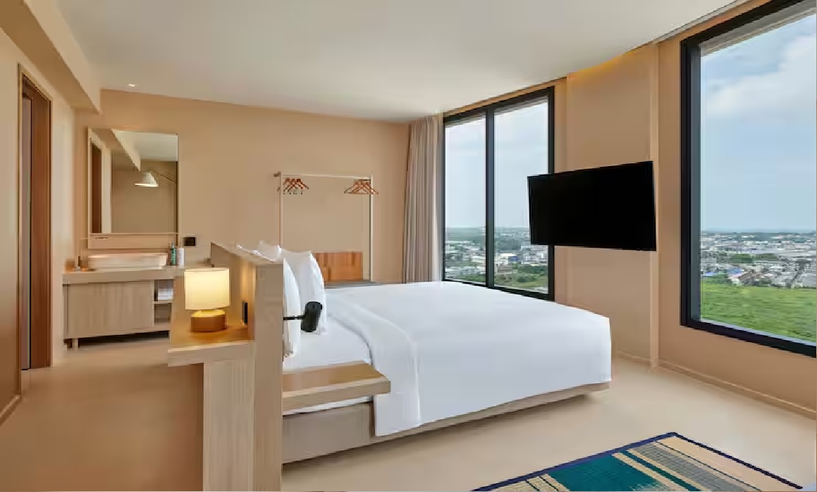 Double King Size Bed