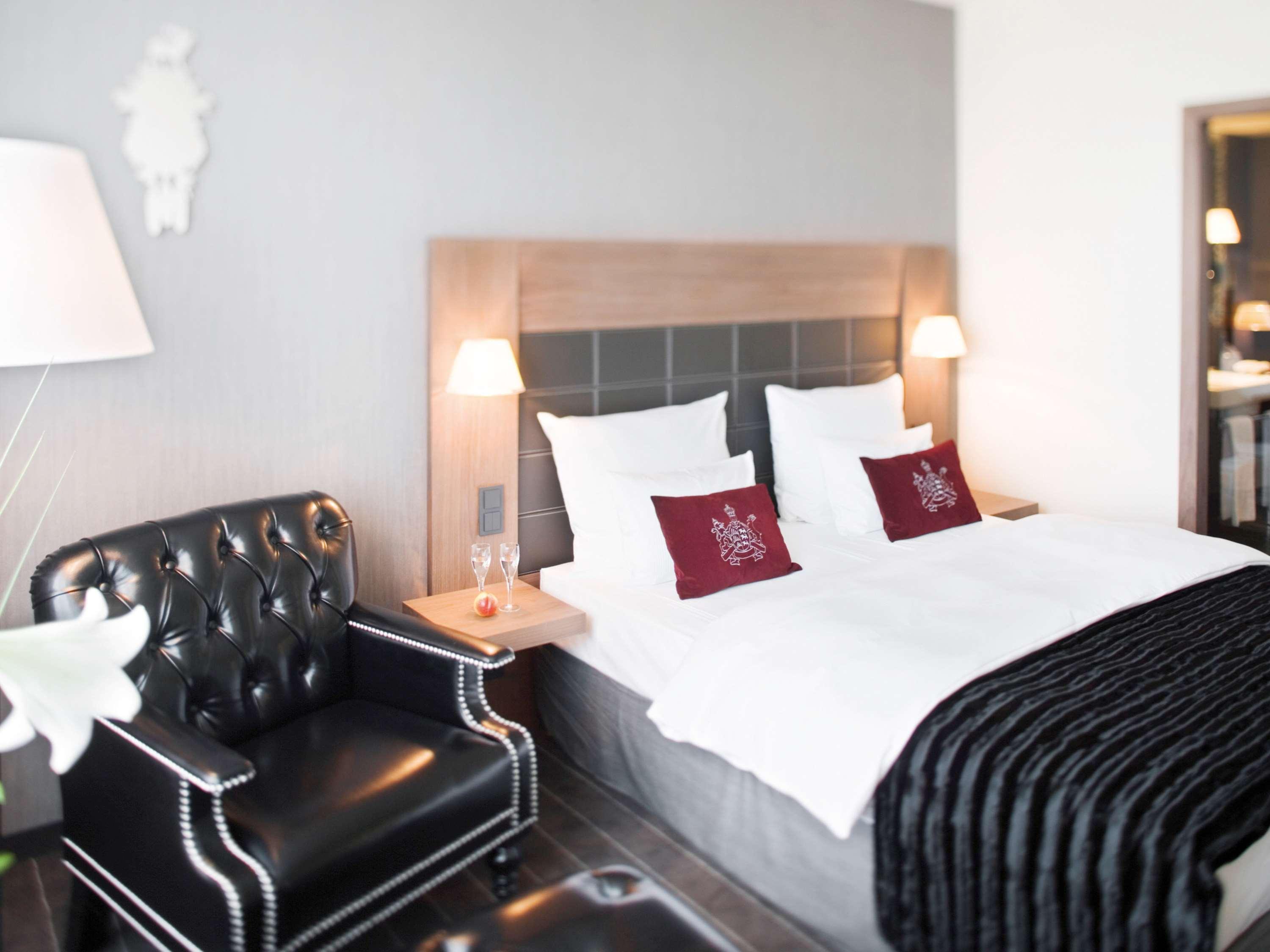 Double Superior Queen Bed