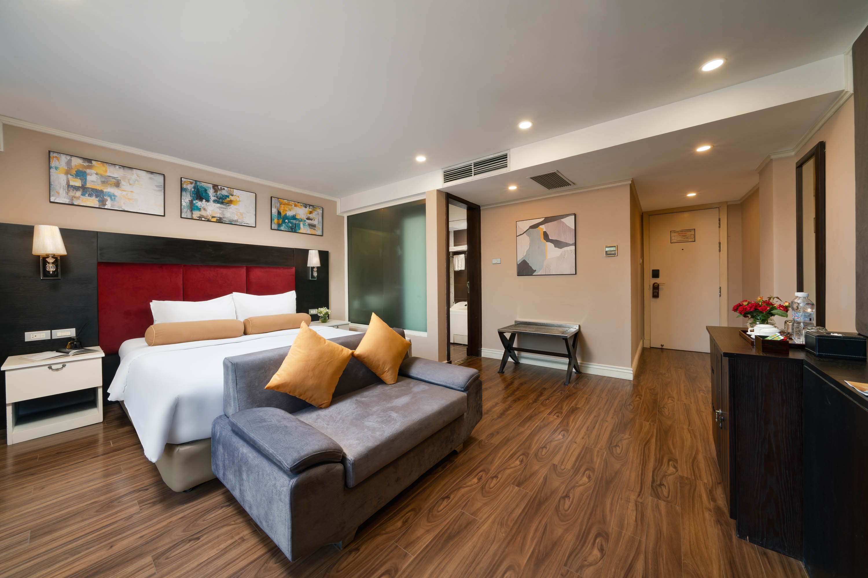 Suite Deluxe with Balcony