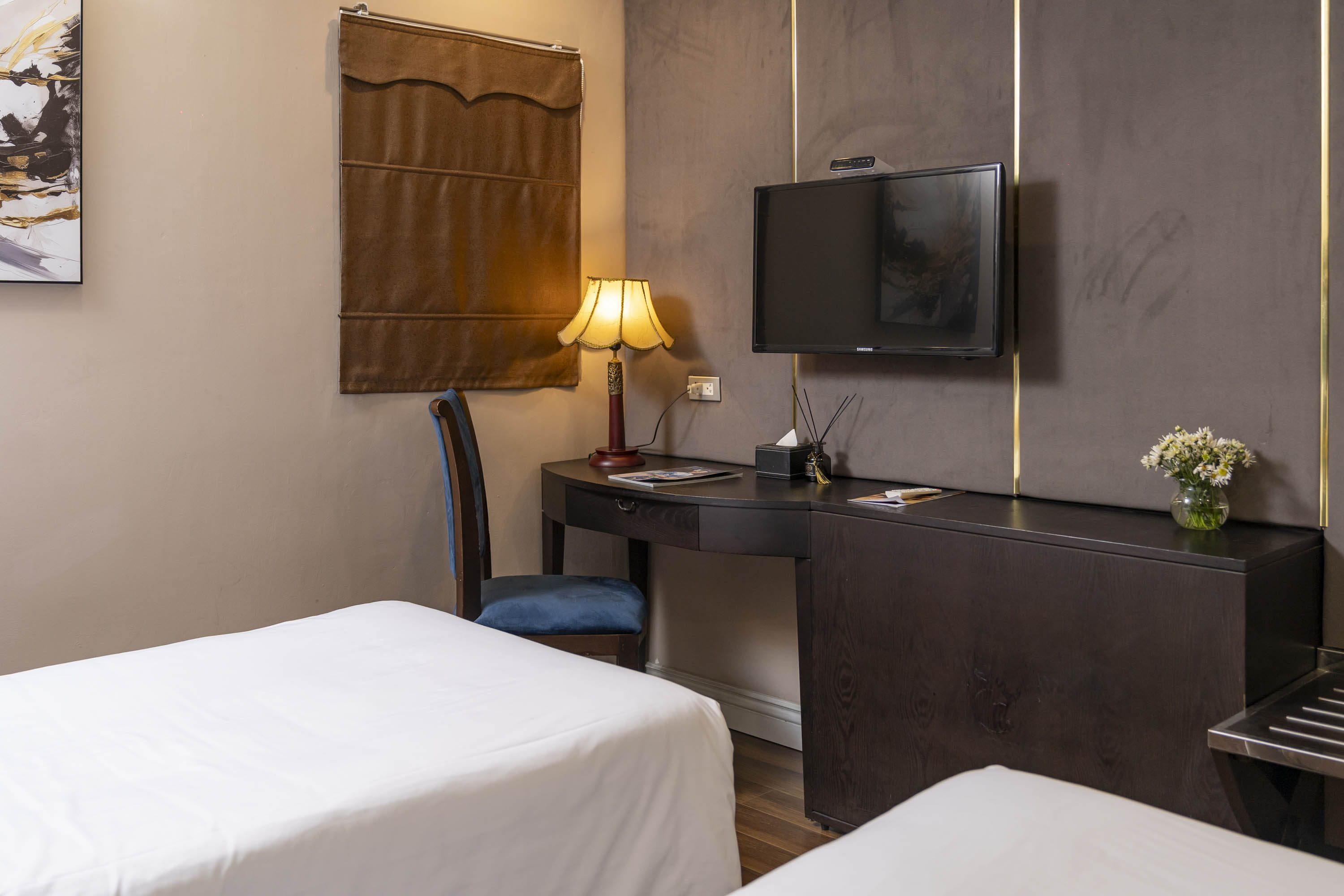 Double or Twin Deluxe