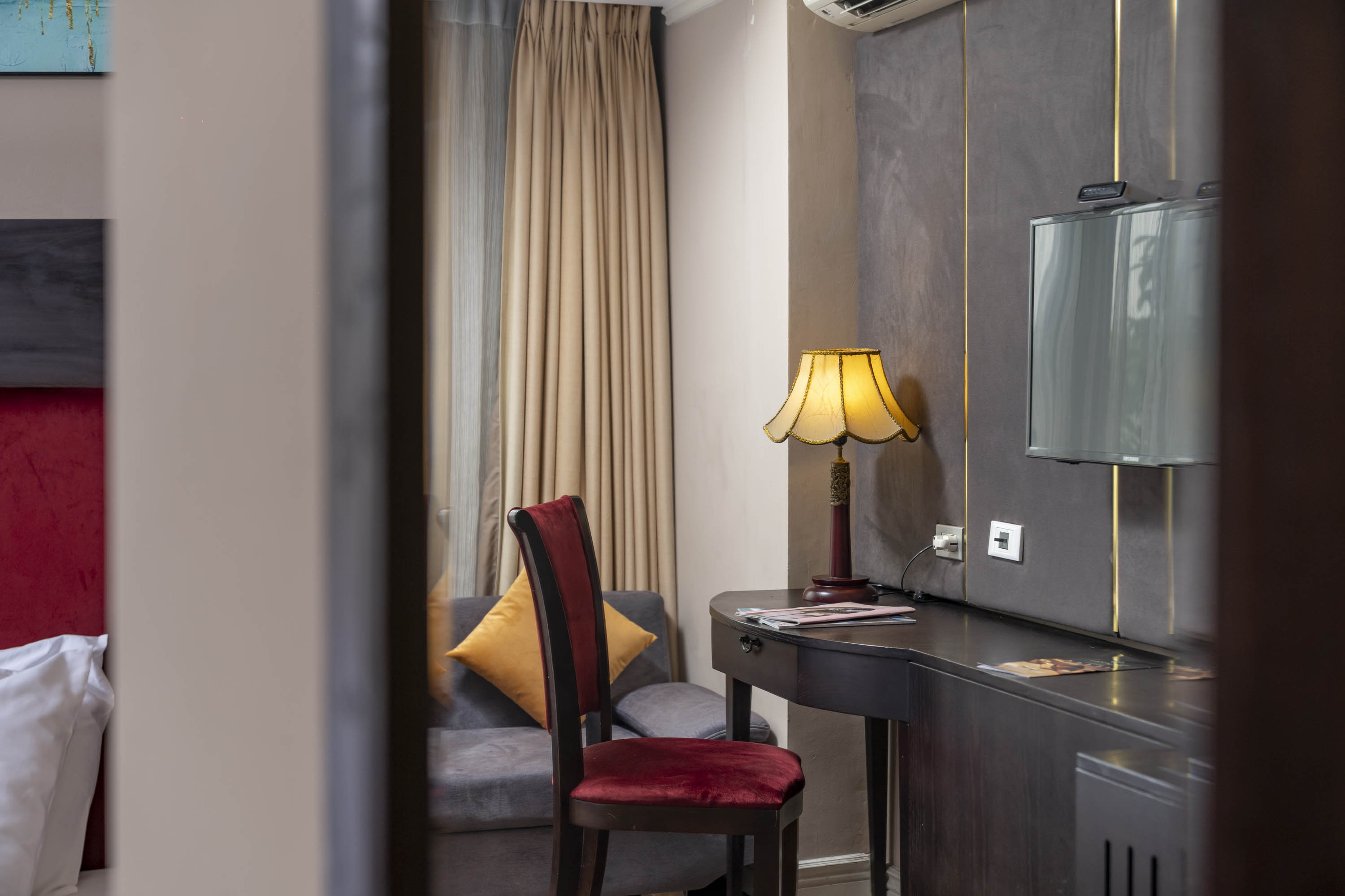 Quadruple City View Two Queen Beds