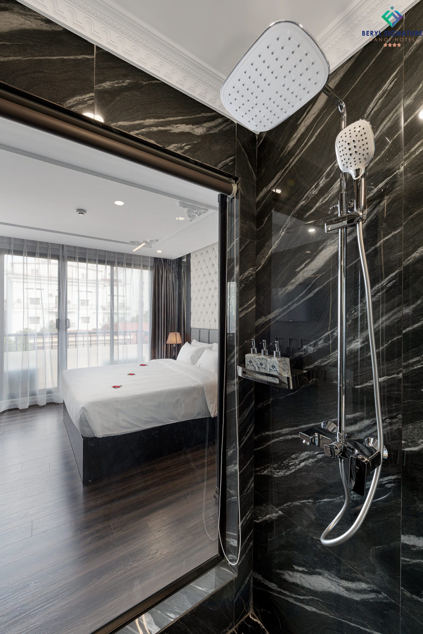 Junior Suite with Balcony