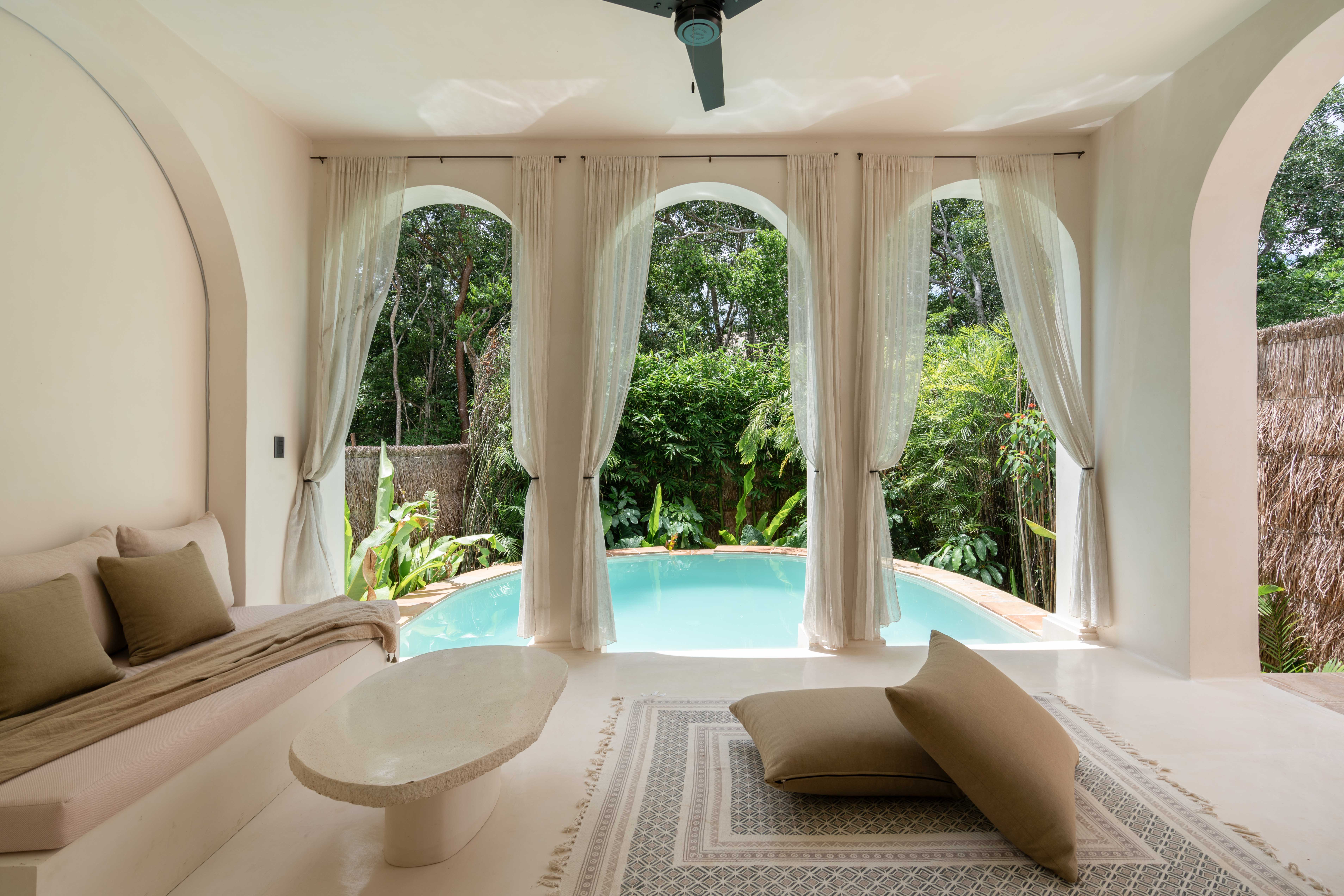 Villa Deluxe Pool View