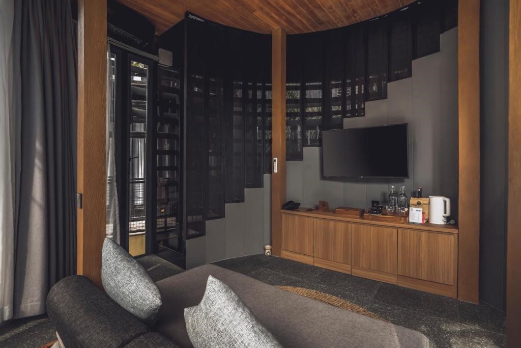 Room Grand with Views