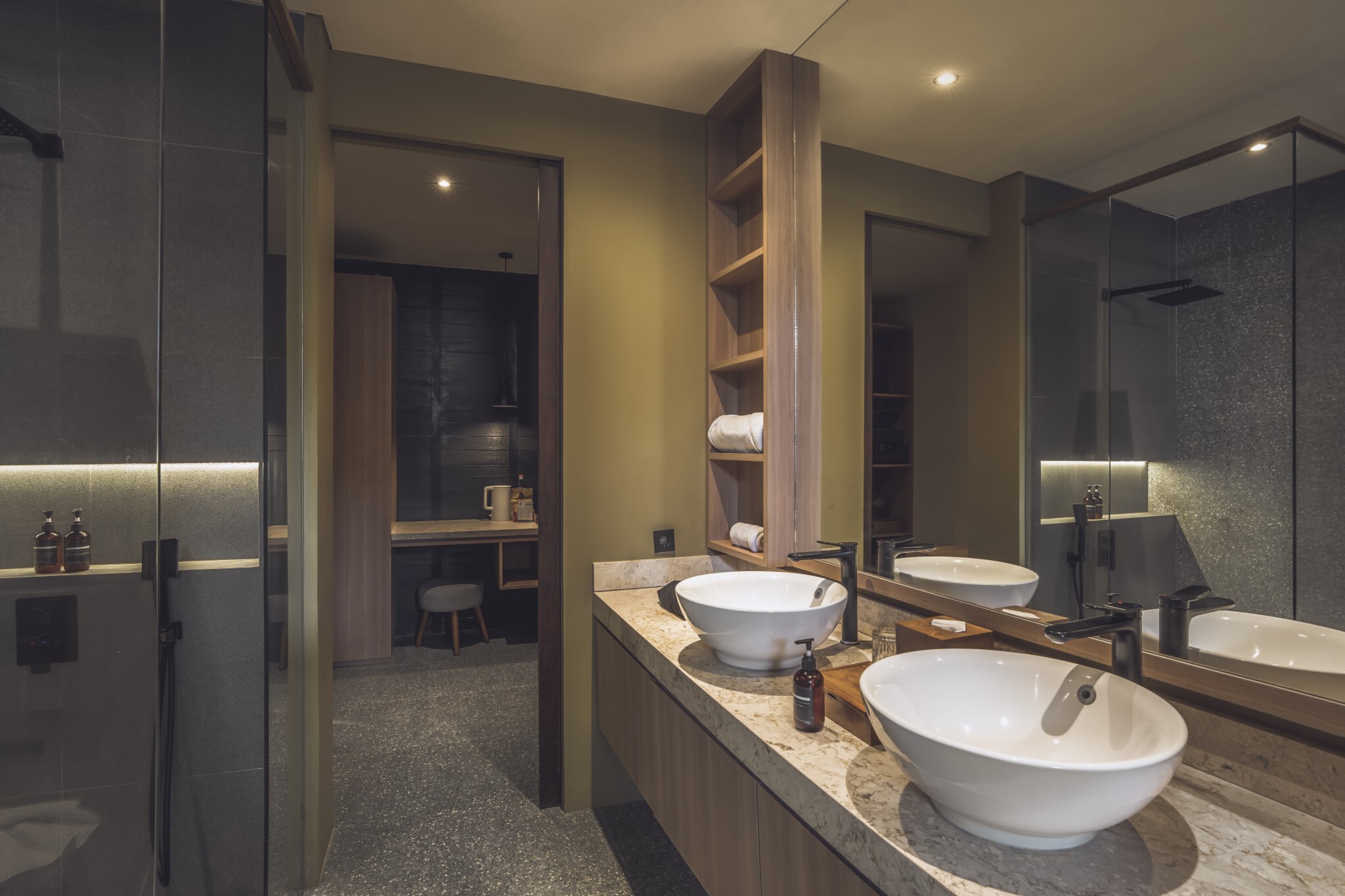 Suite Two Beds