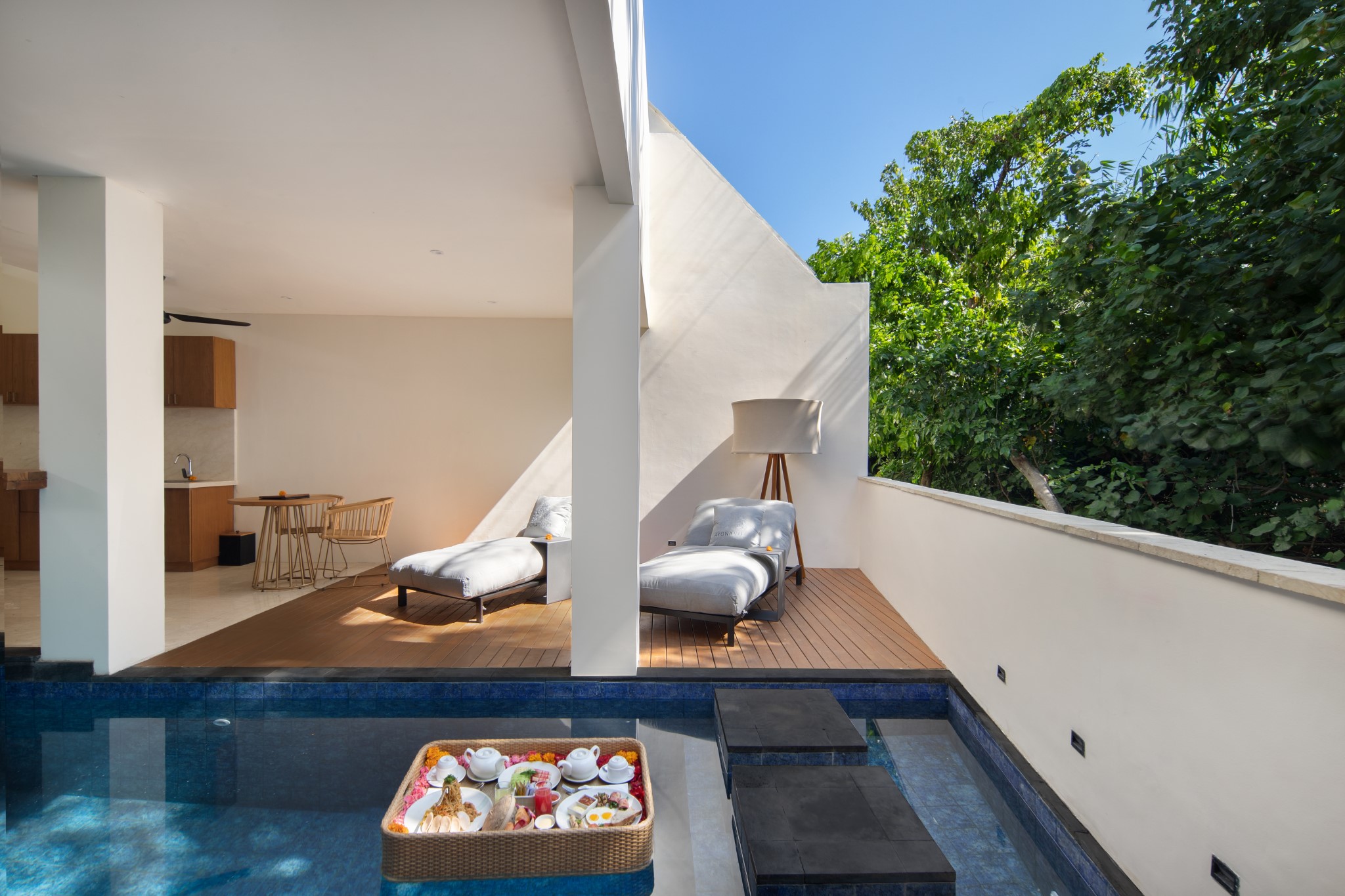 Villa Grand with Views