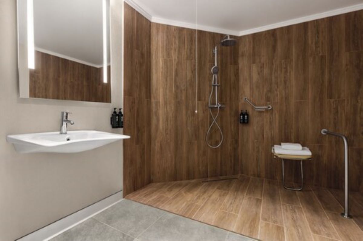 Family Room King Size Bed