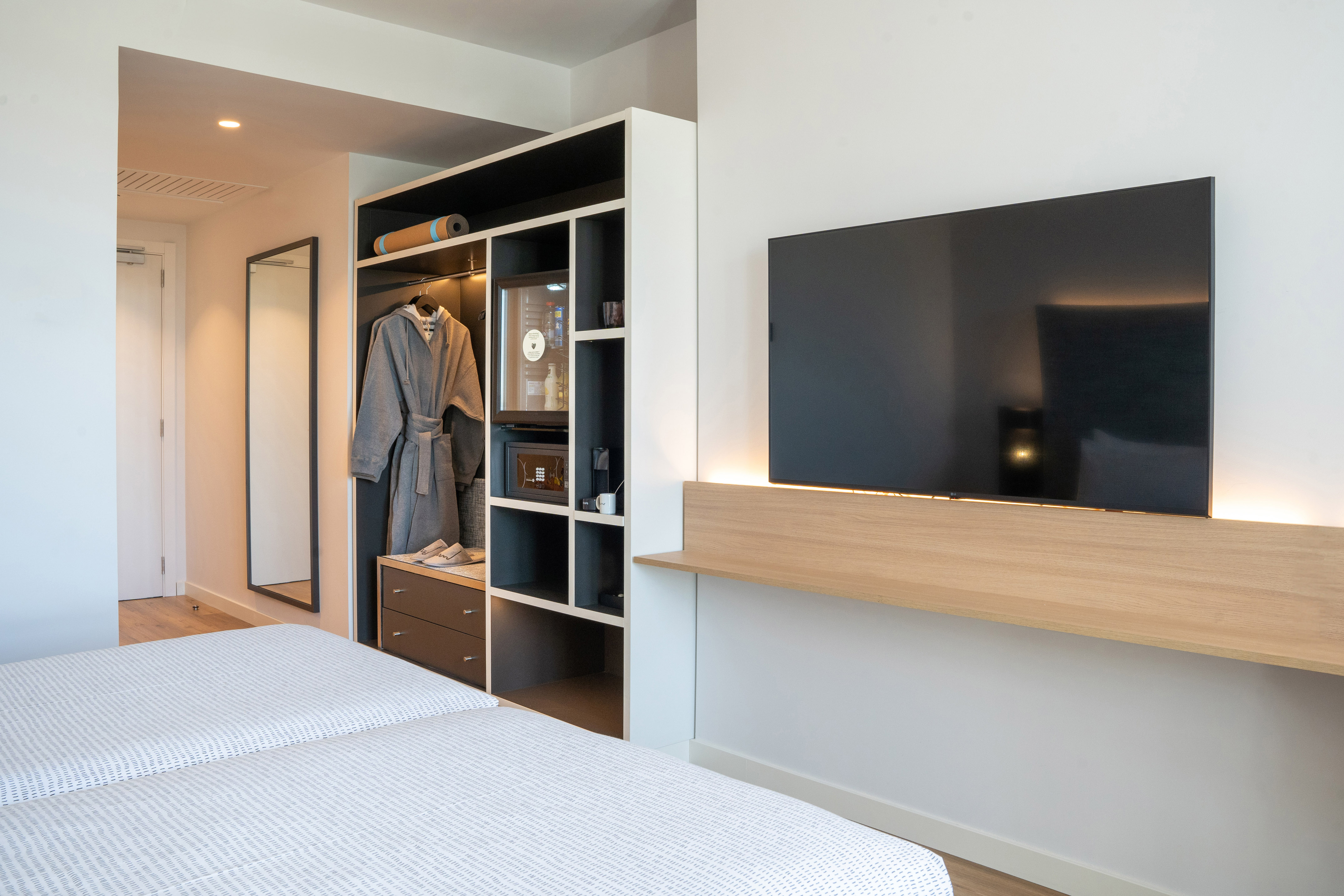 Studio Connecting Room