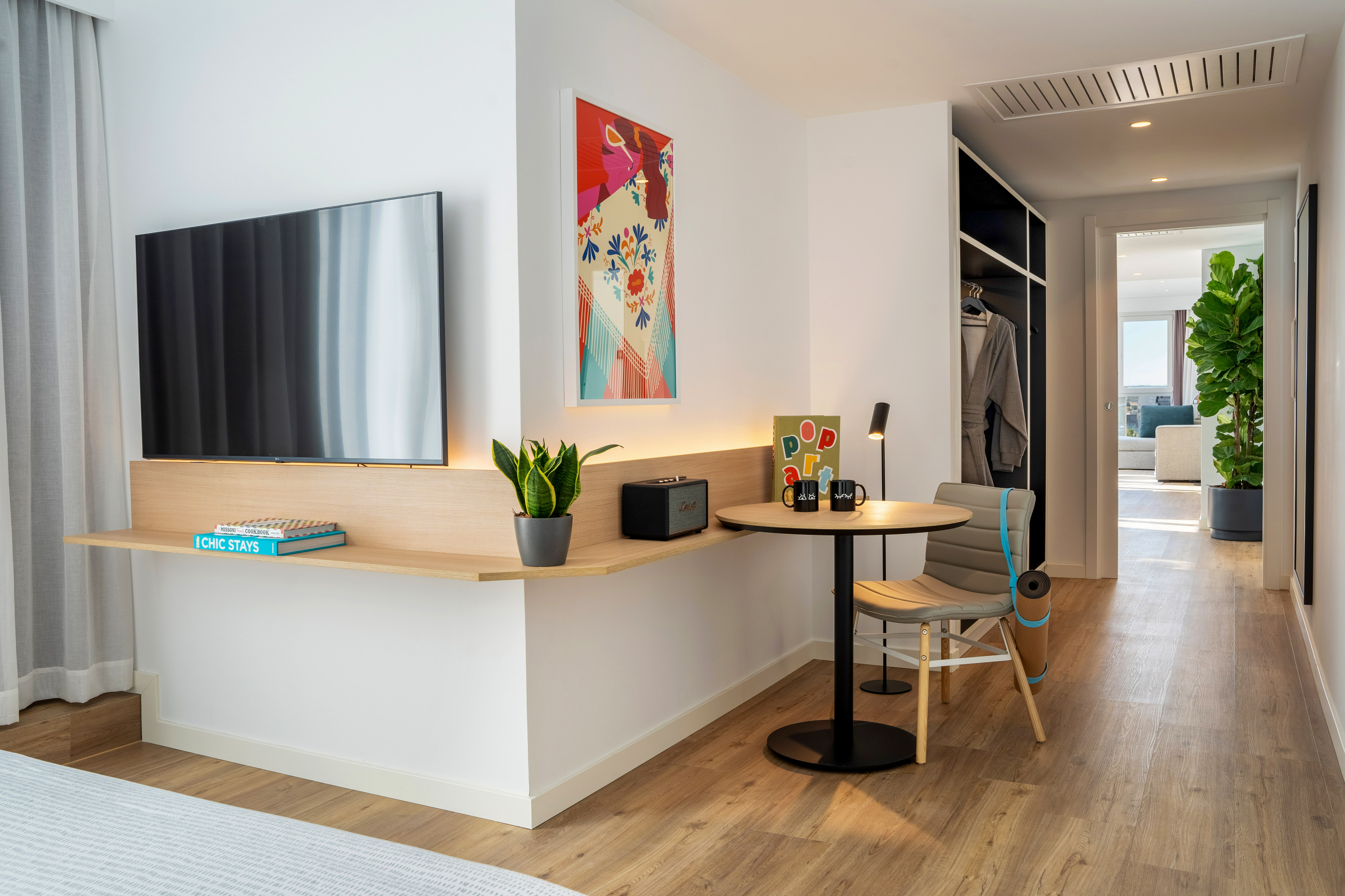 Double or Twin One Bedroom