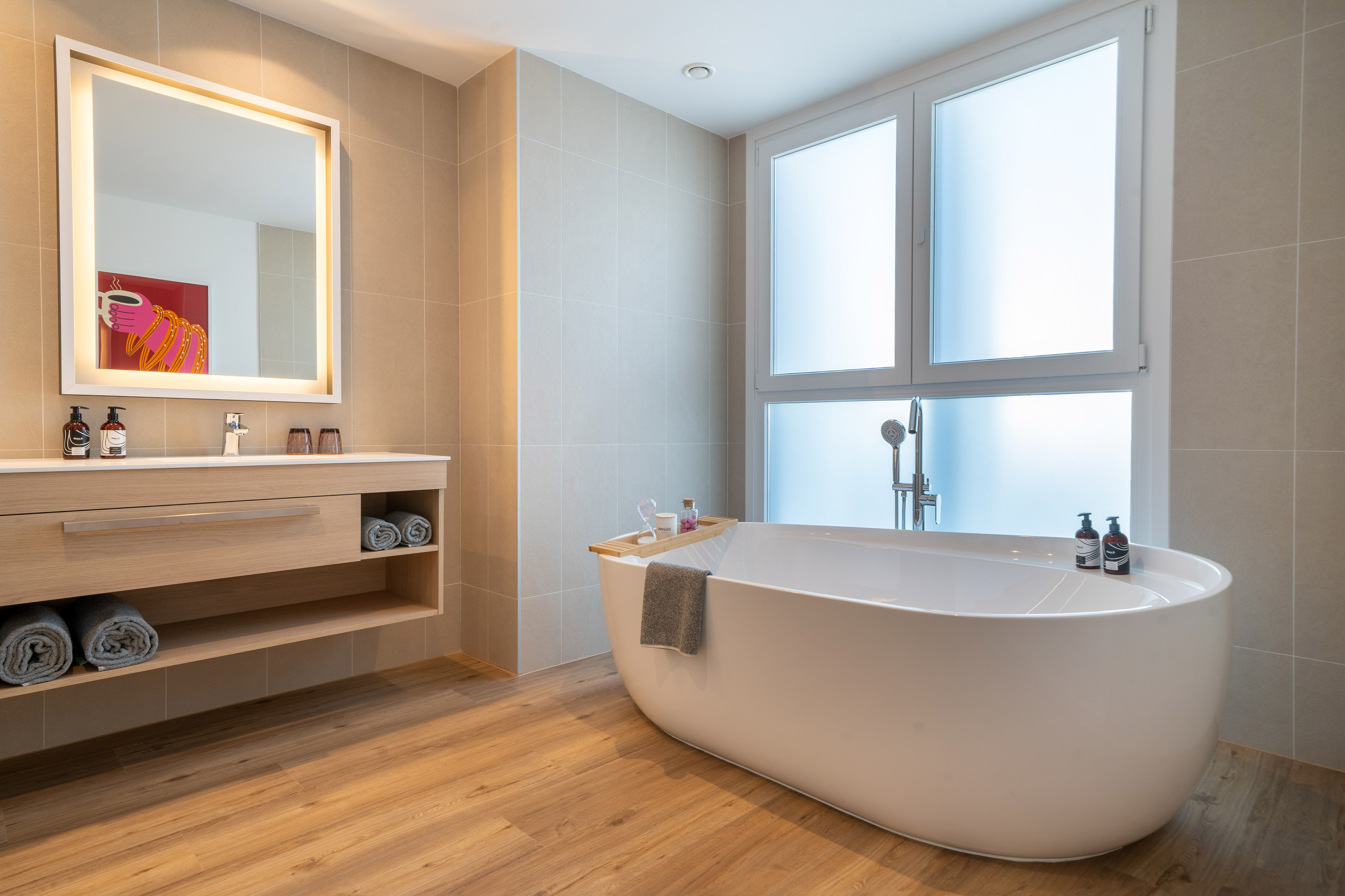 Double or Twin One Bedroom