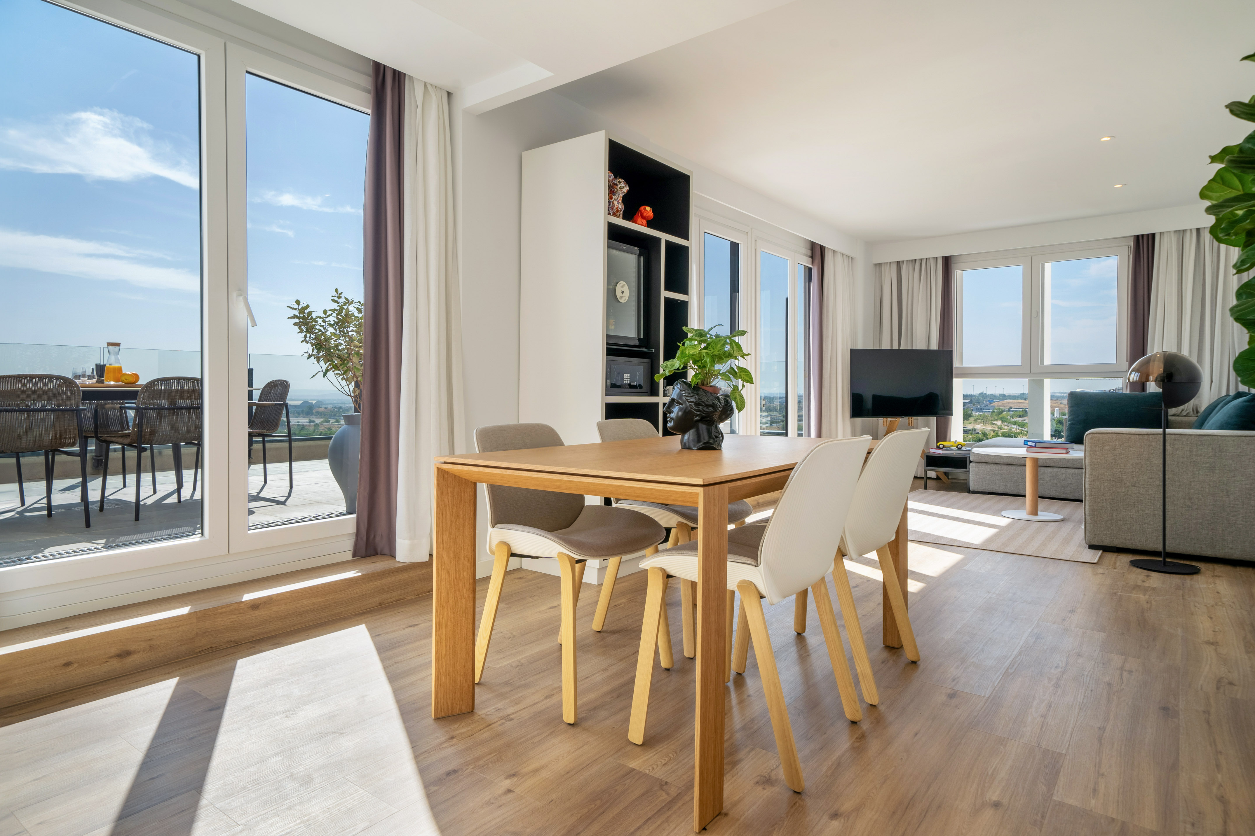 Double or Twin One Bedroom