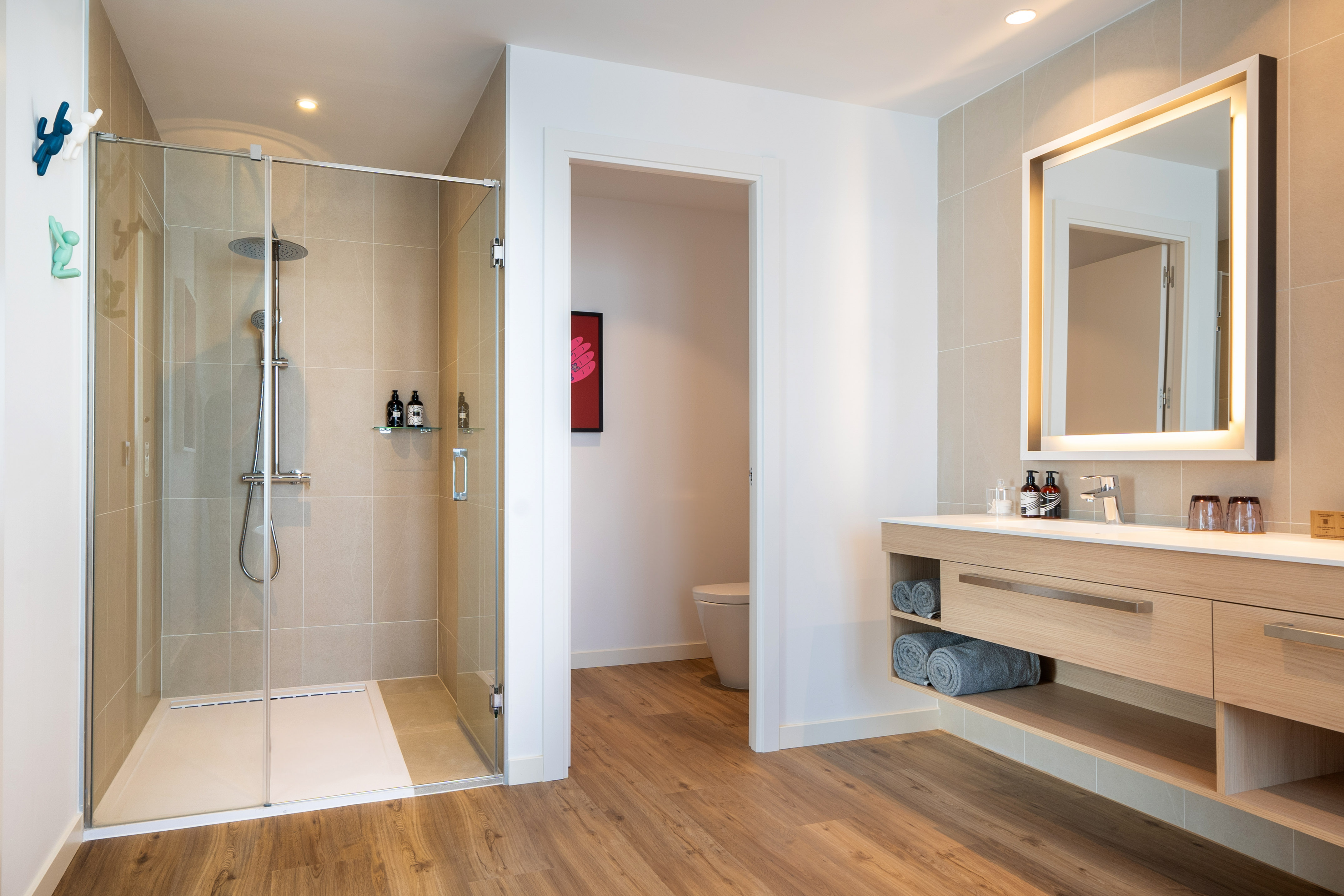 Double or Twin One Bedroom