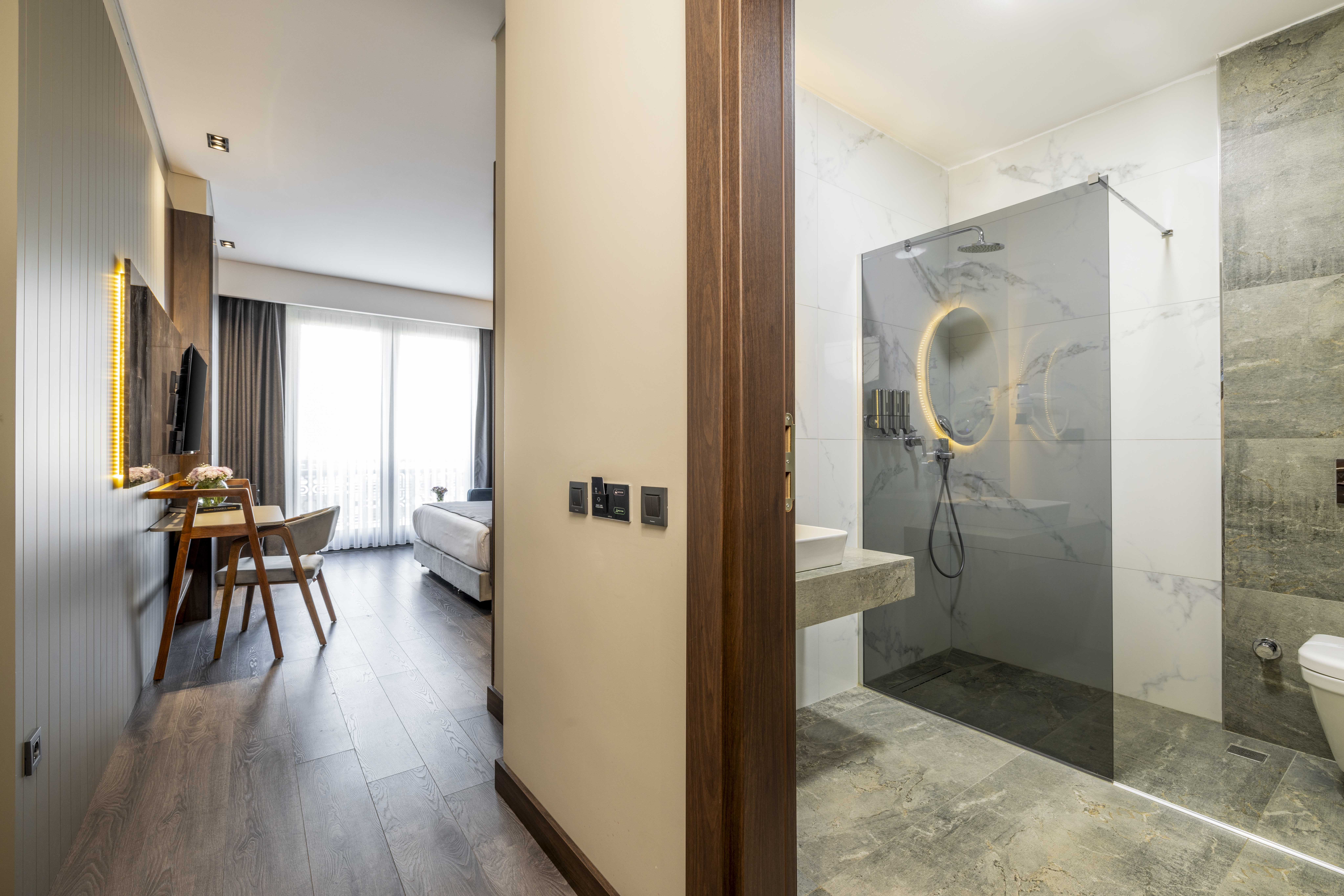 Double or Twin Lake View