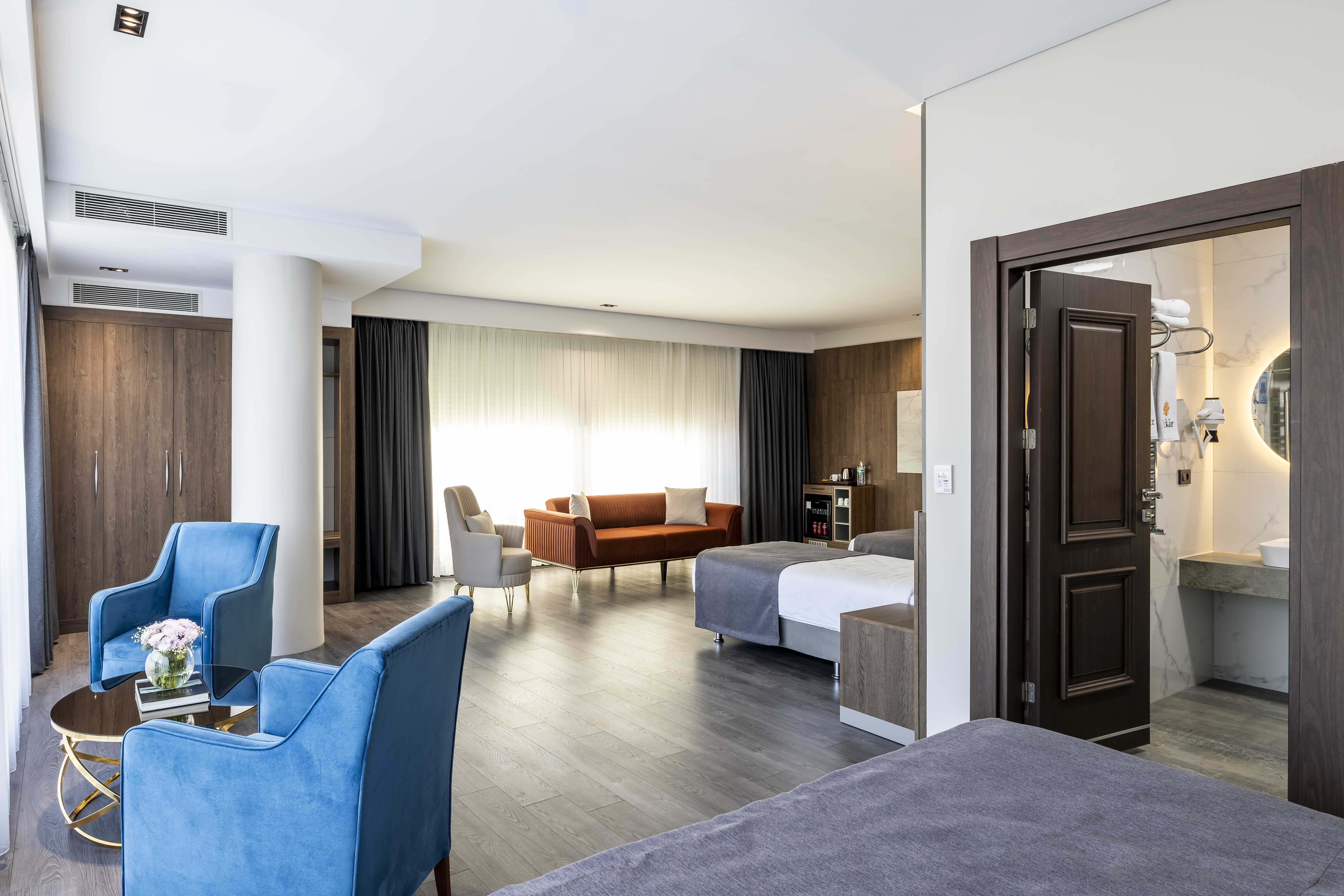 Family Room City View