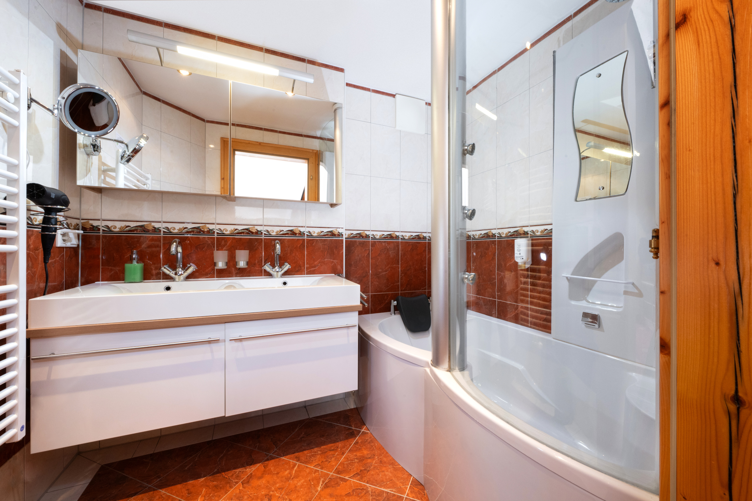 Family Room Superior