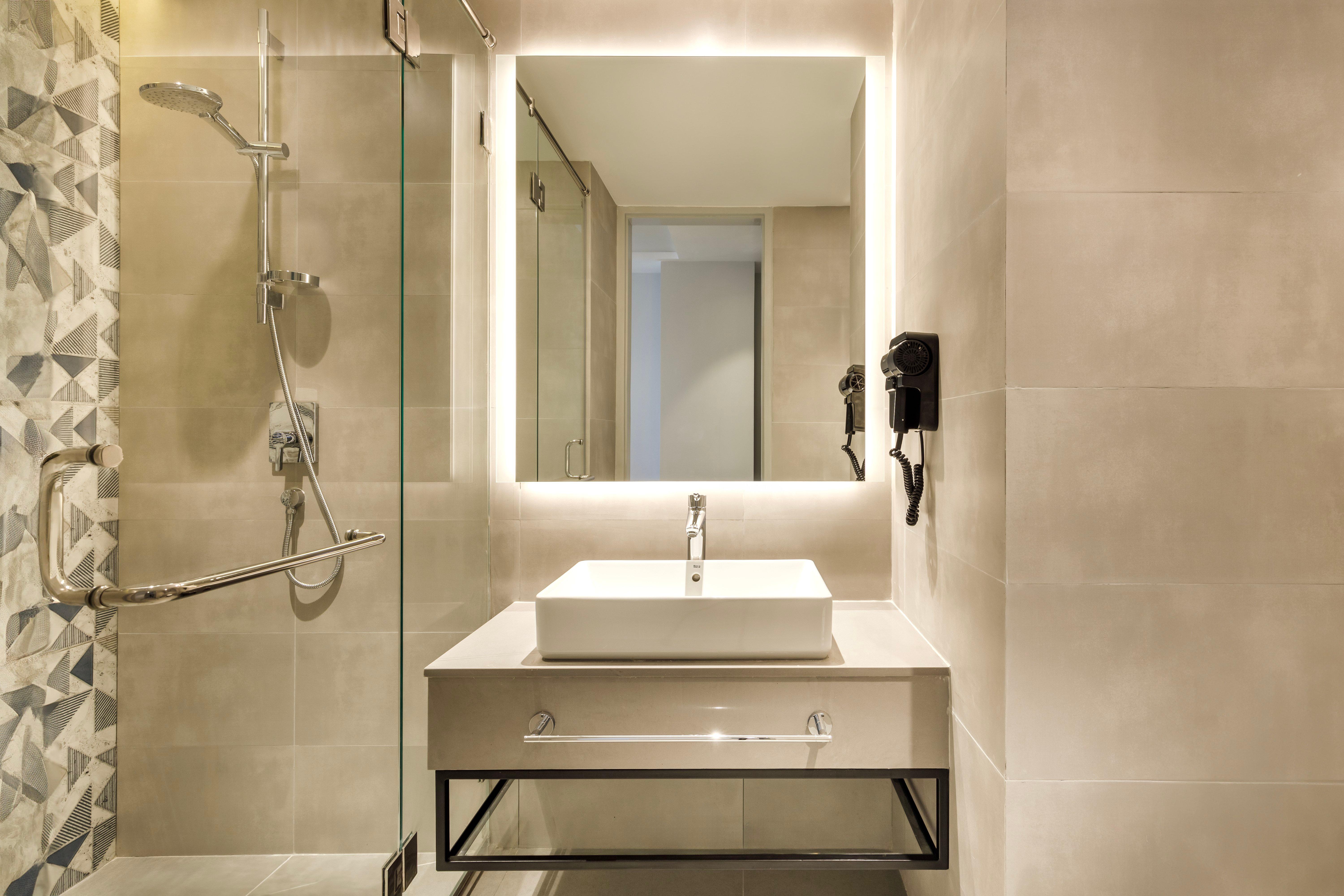 Double or Twin Standard