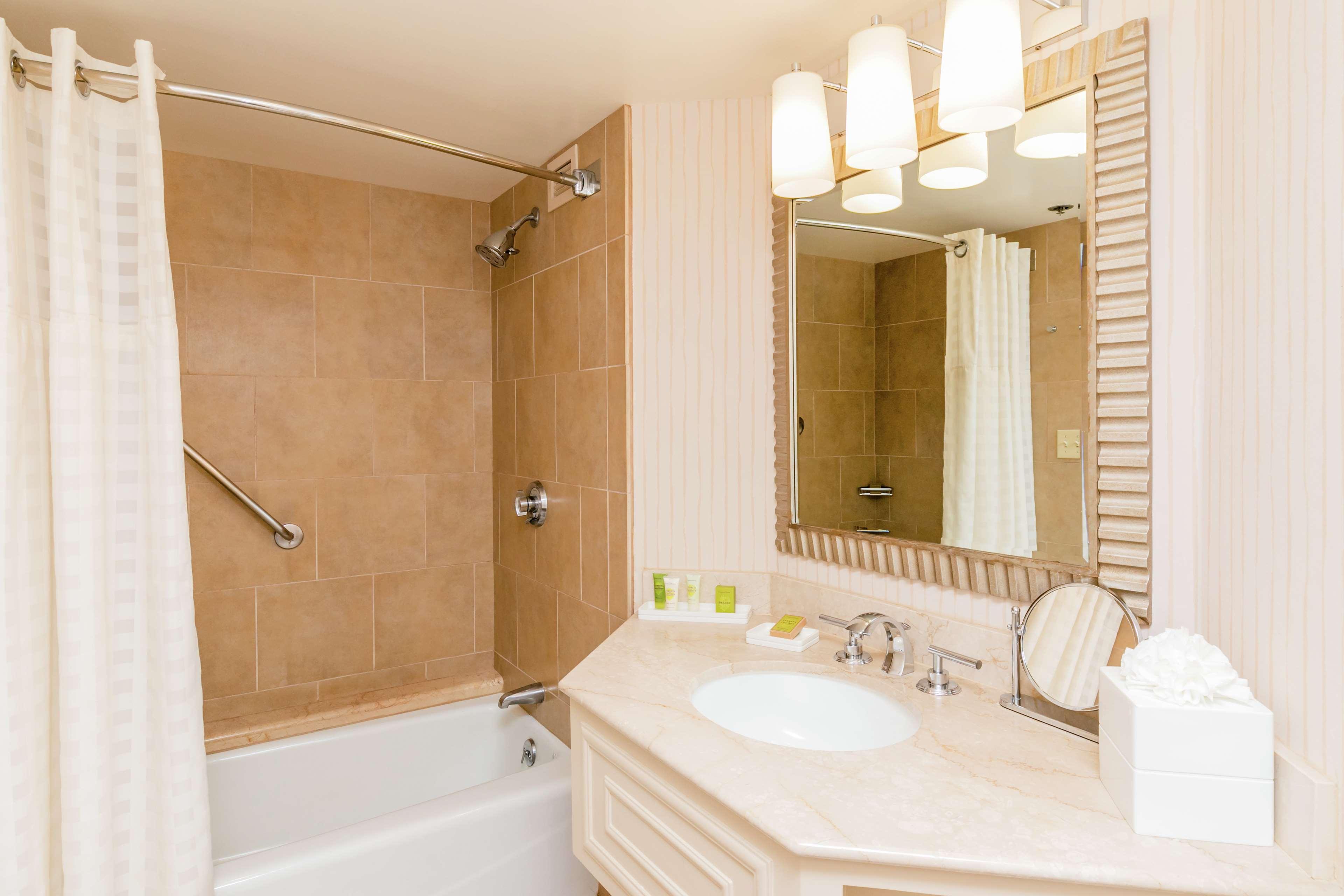 Double Deluxe with Views