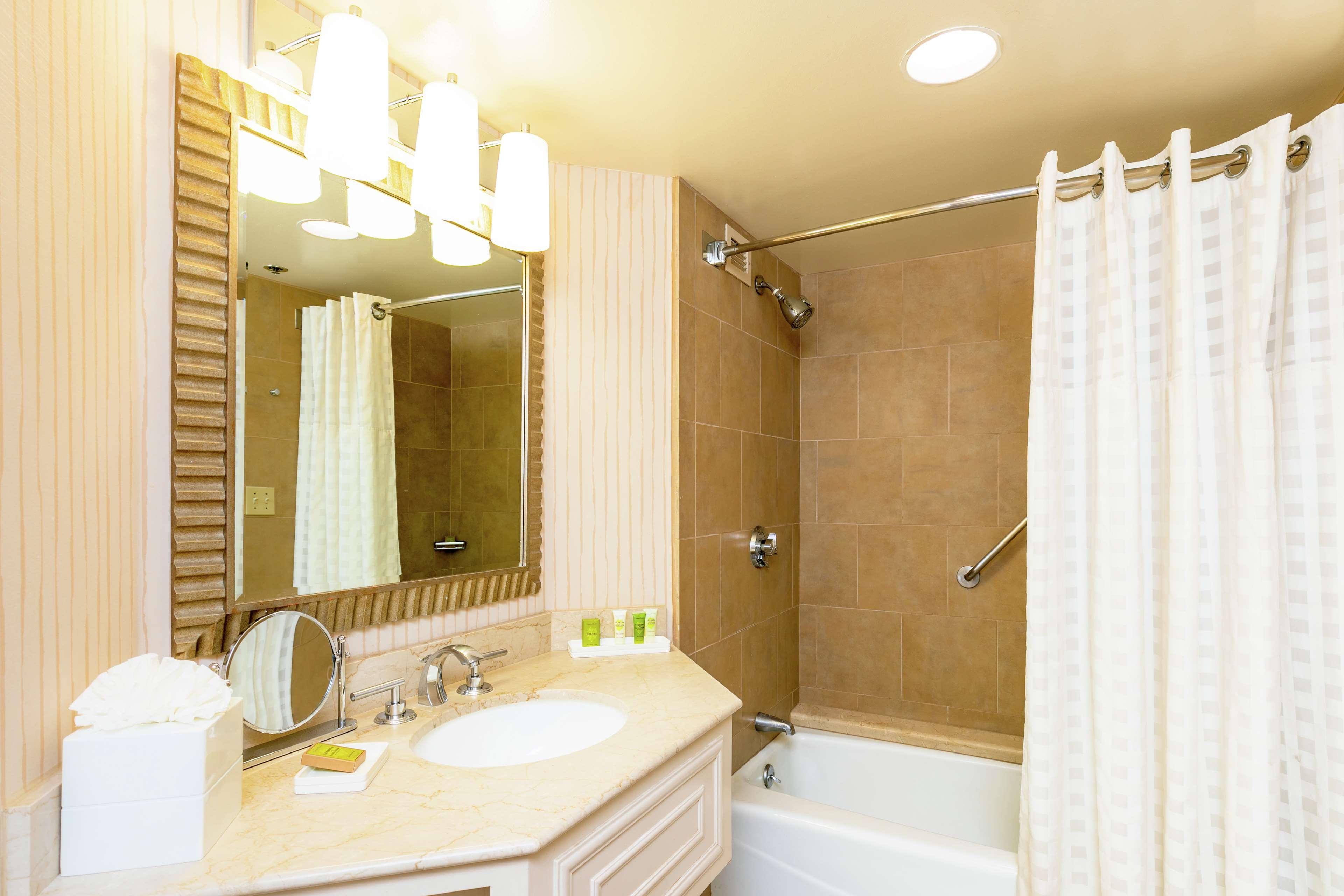 Double Deluxe Two Double Beds