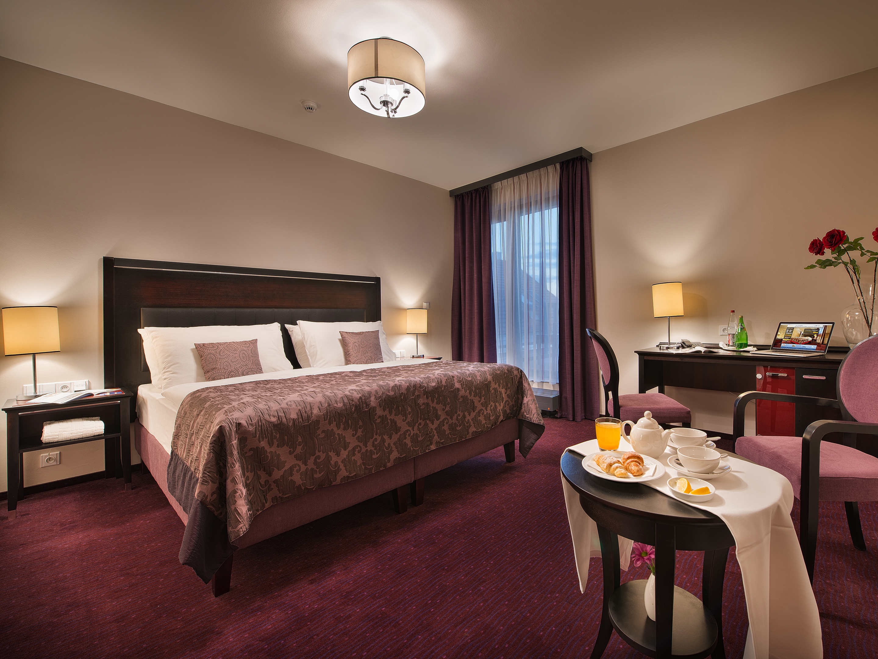 Double or Twin Standard