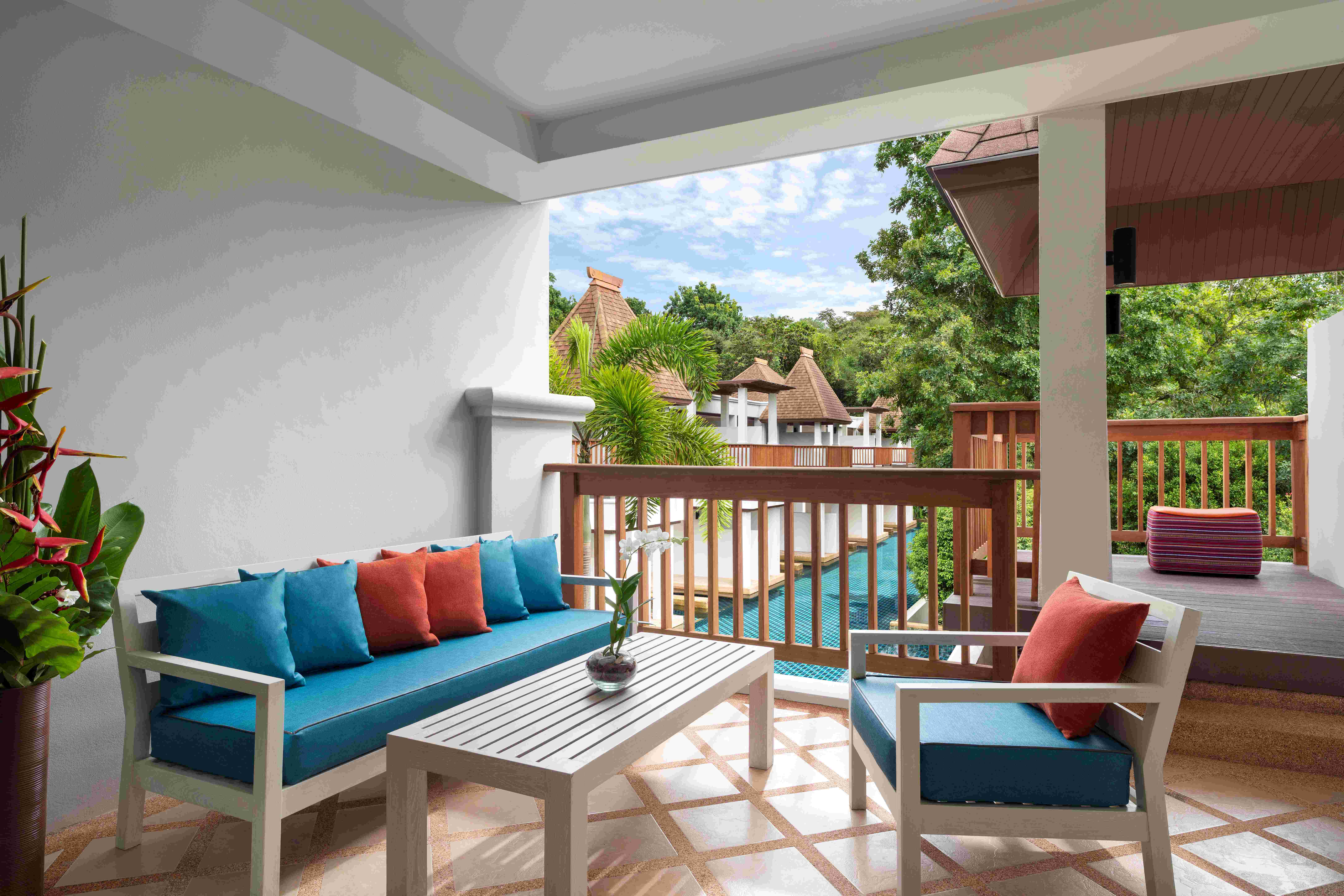 Double or Twin Deluxe Pool View