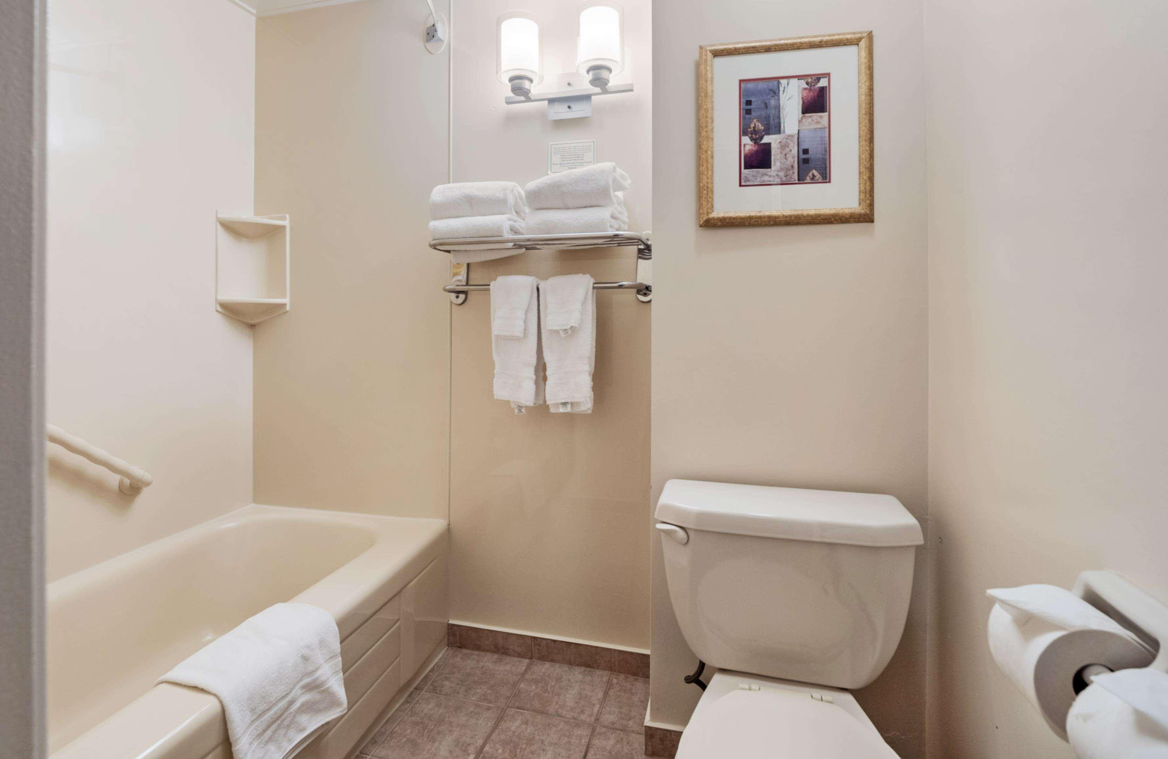 Quadruple Two Queen Beds