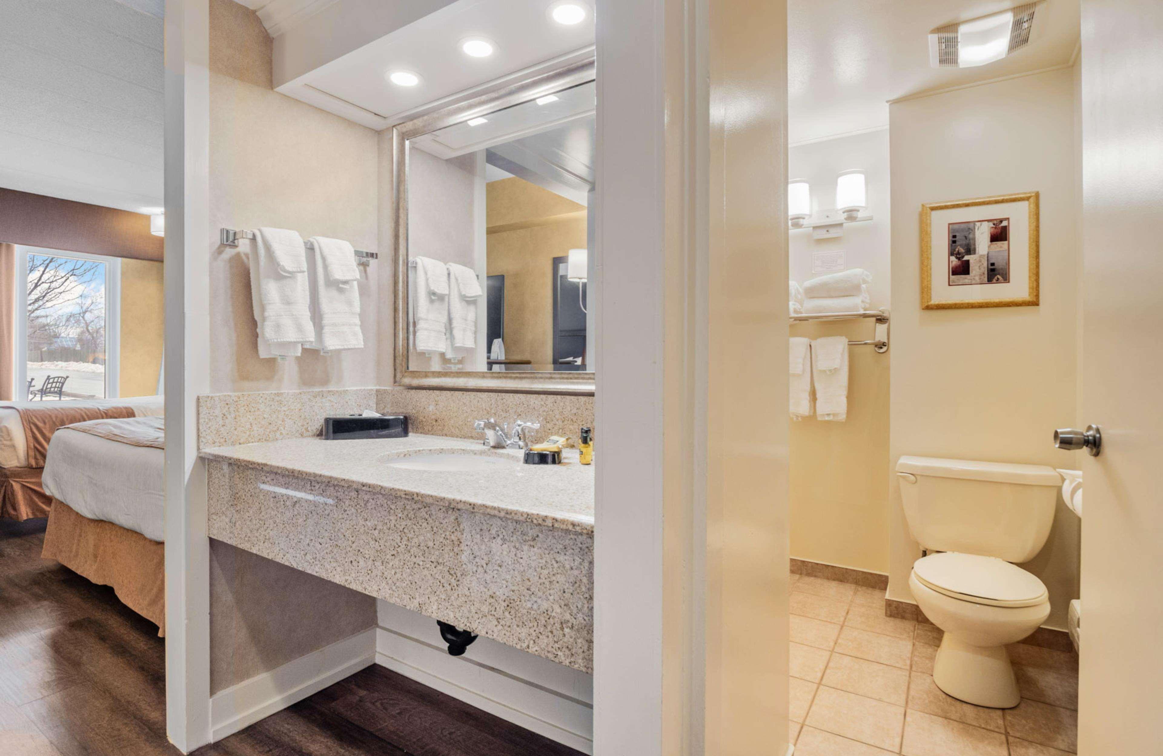 Quadruple Two Queen Beds