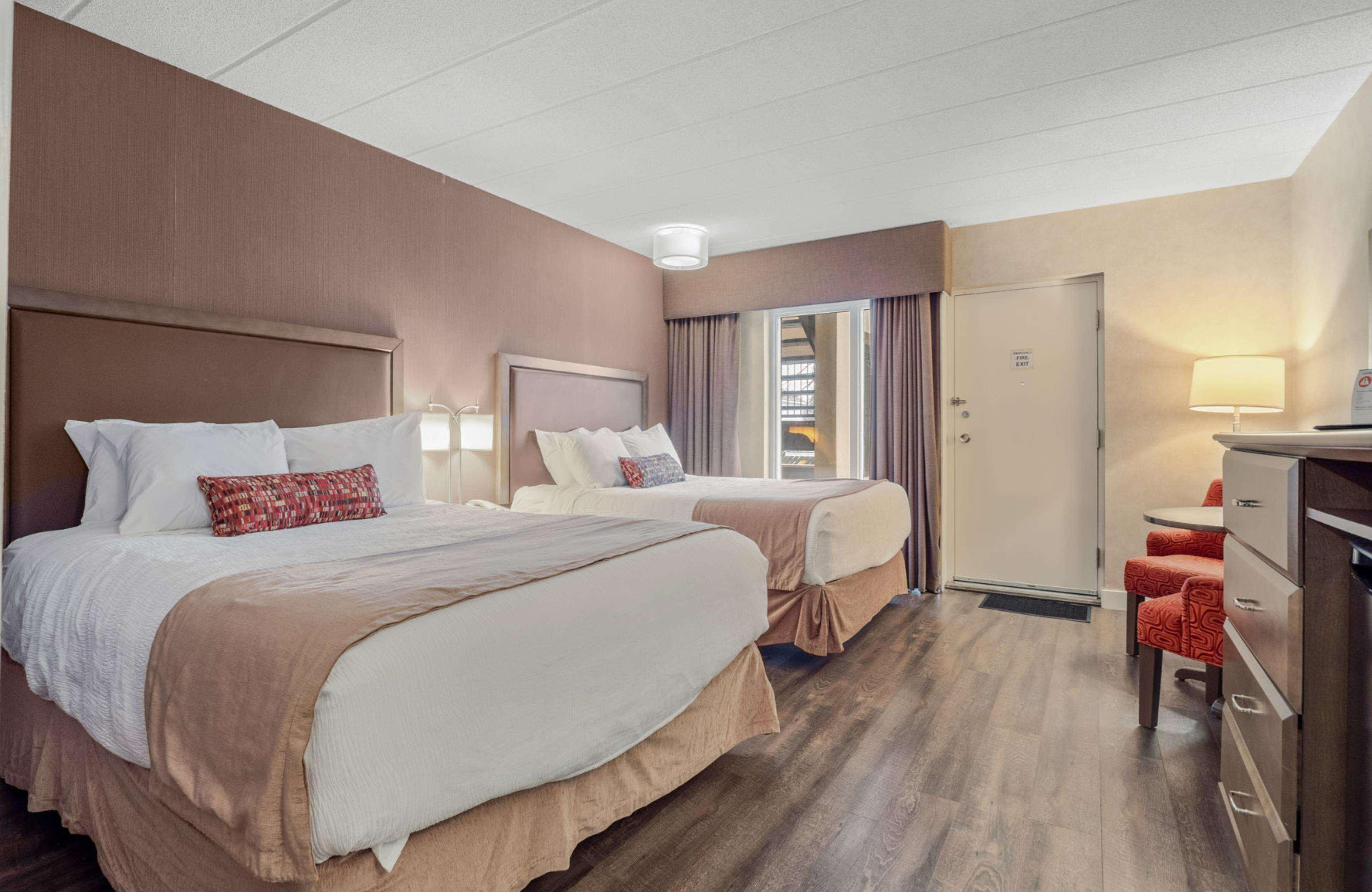 Quadruple Two Queen Beds