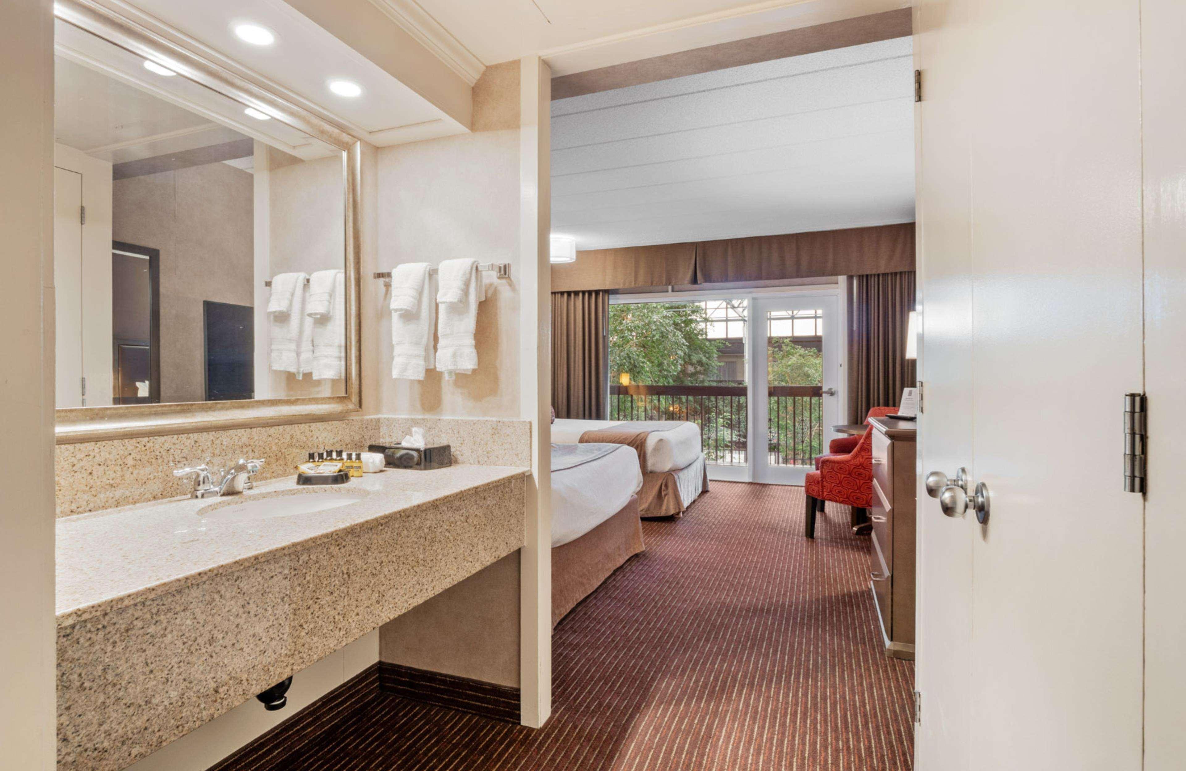 Quadruple Two Queen Beds