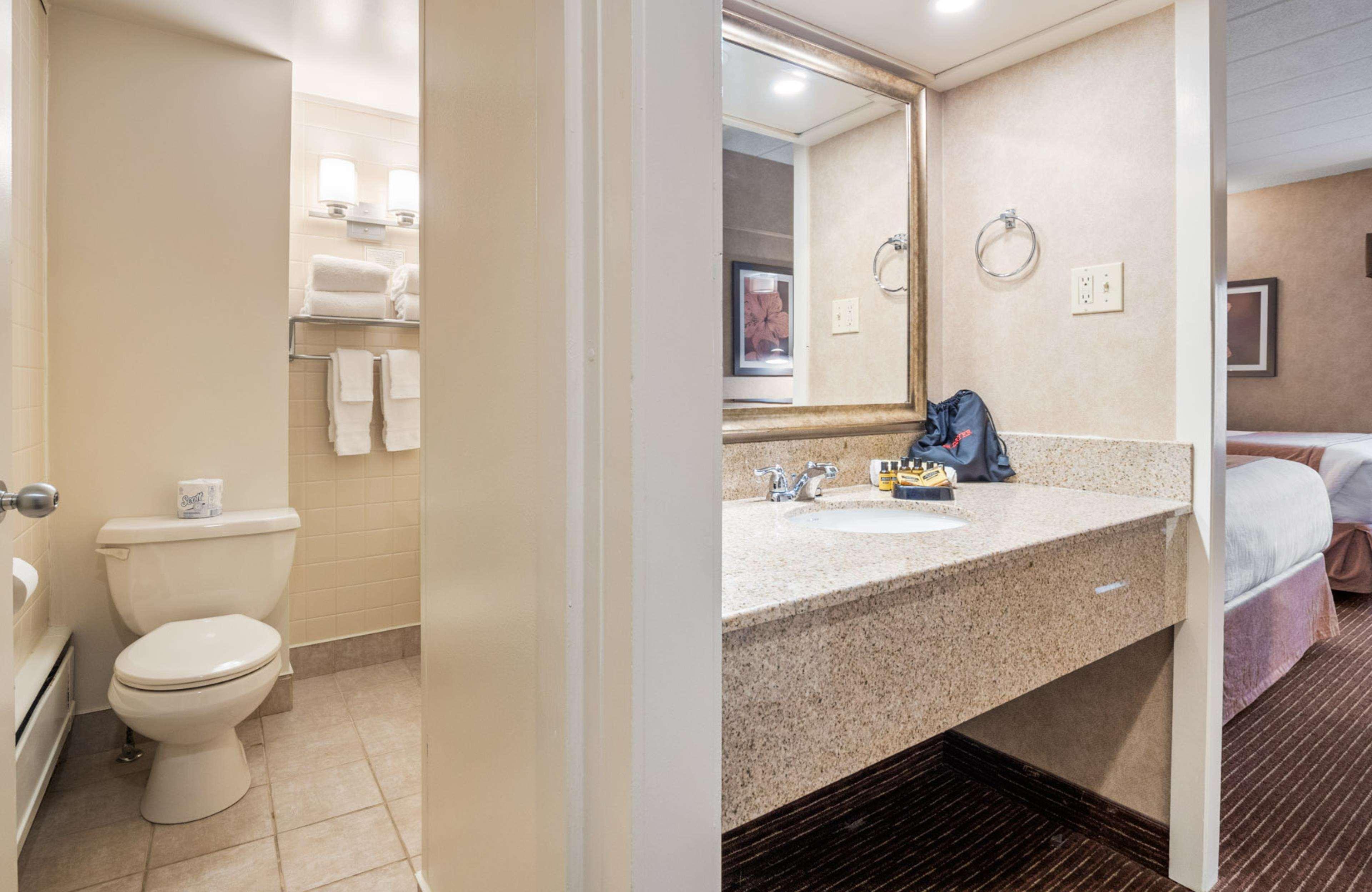 Quadruple Two Queen Beds