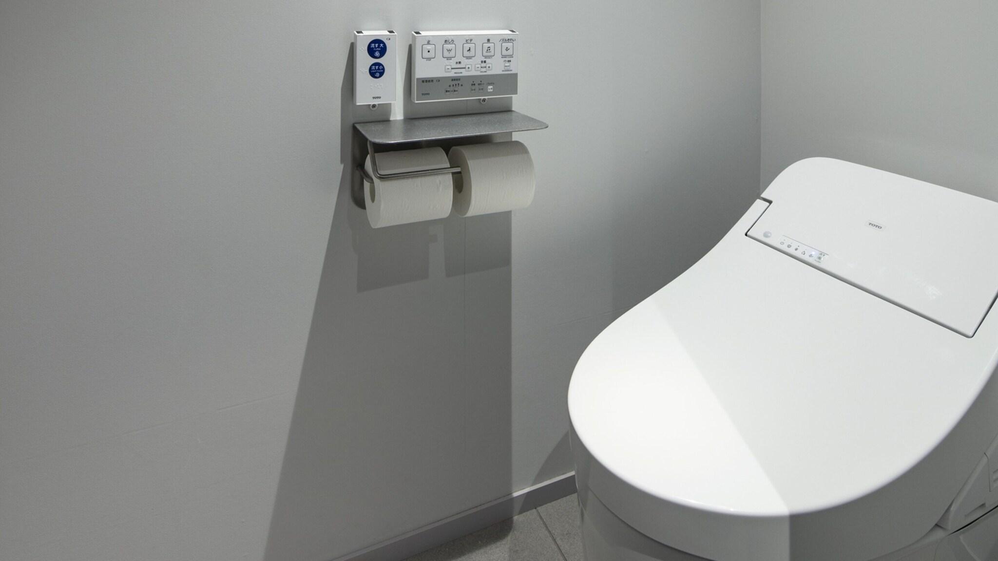 Single Economy Non Smoking