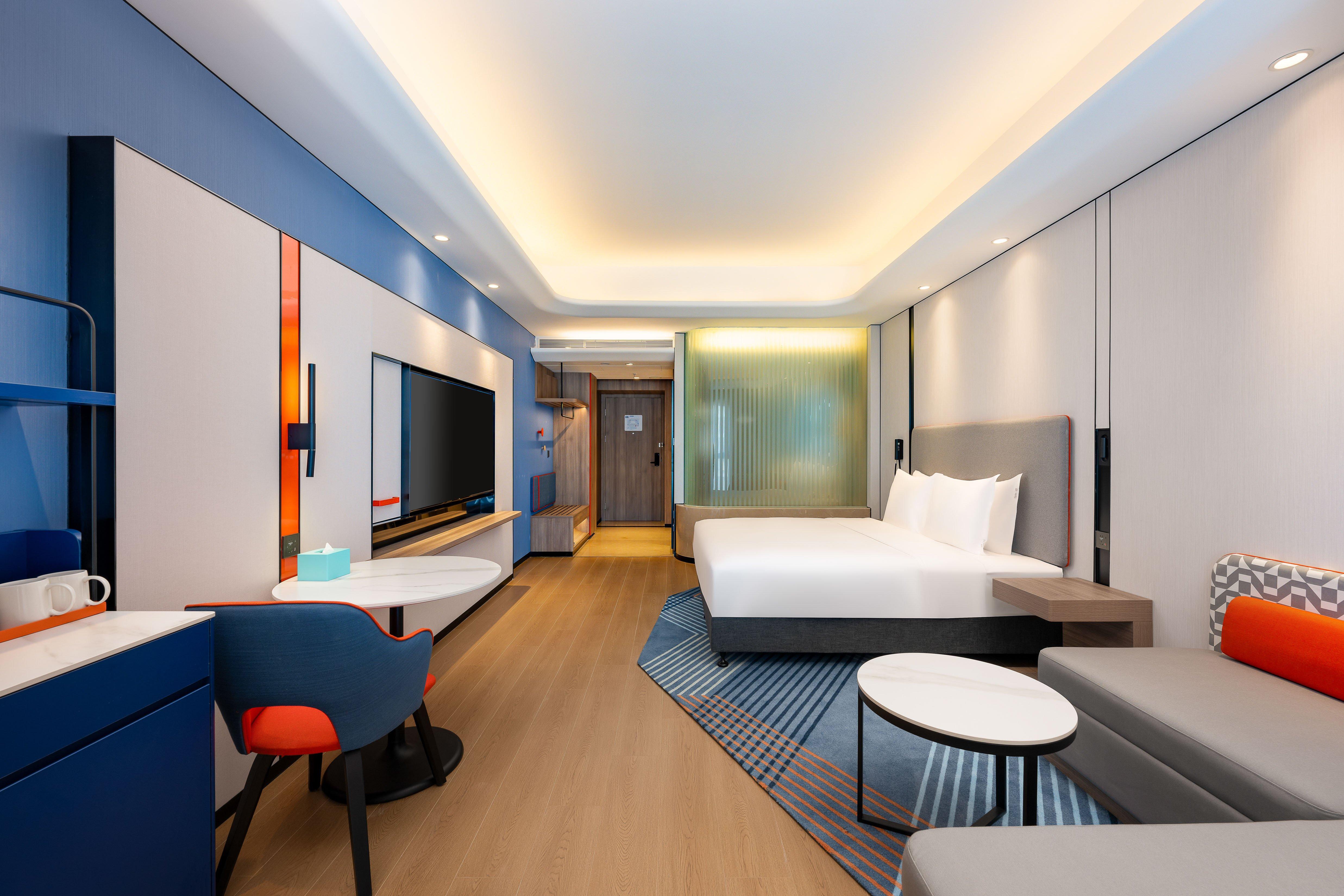 Double City View King Bed