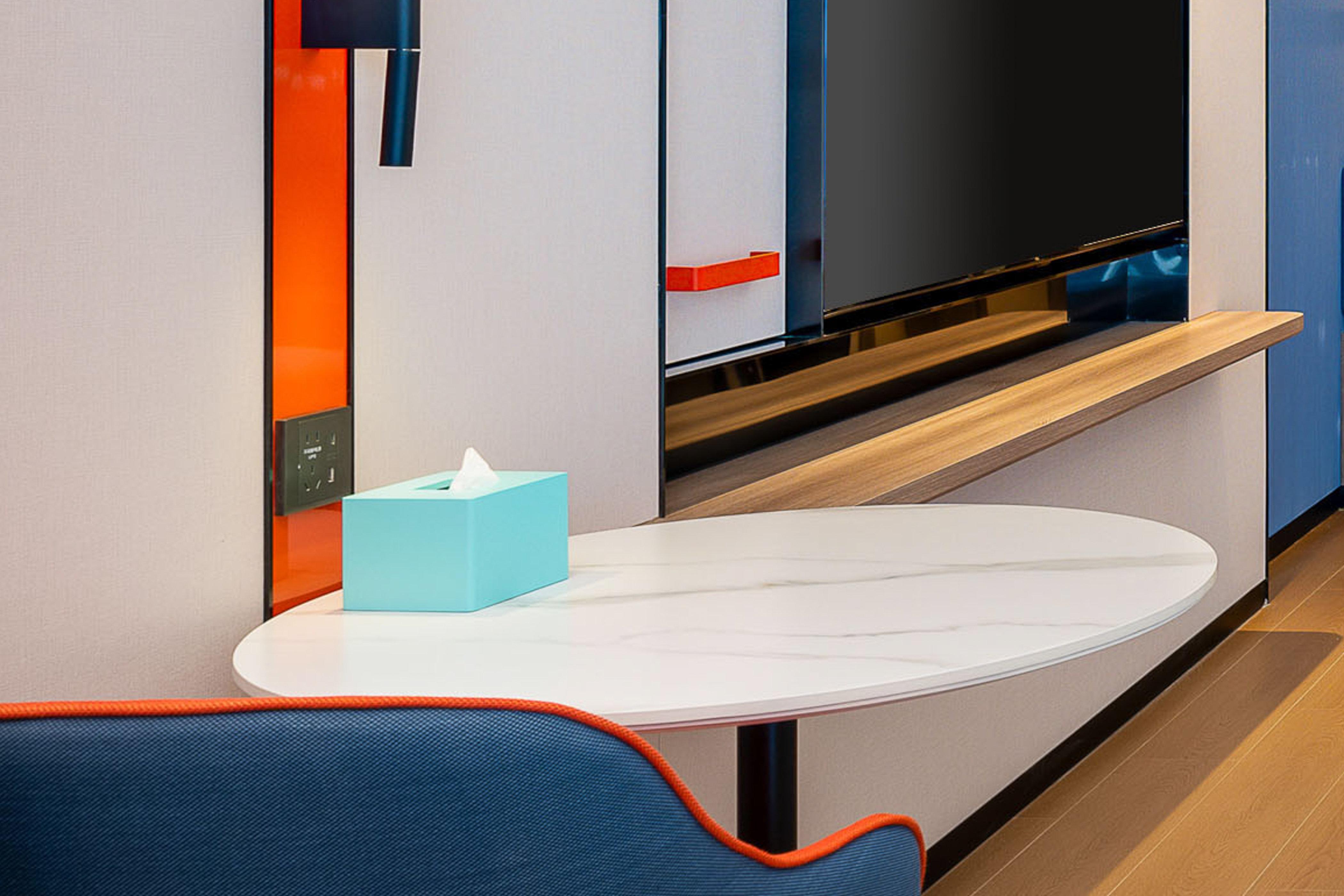 Double Accessible King Size Bed